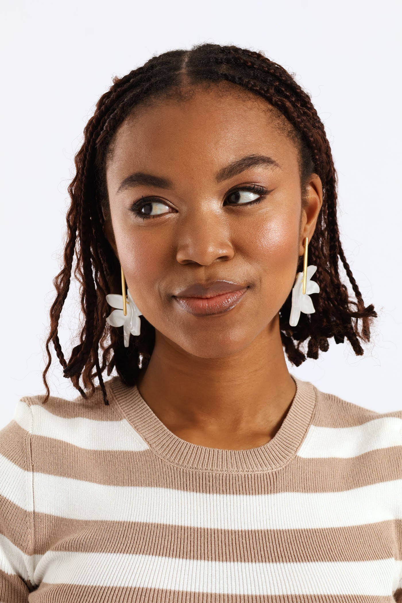 Marble Perspex Flower Earrings - Cream - Image 4