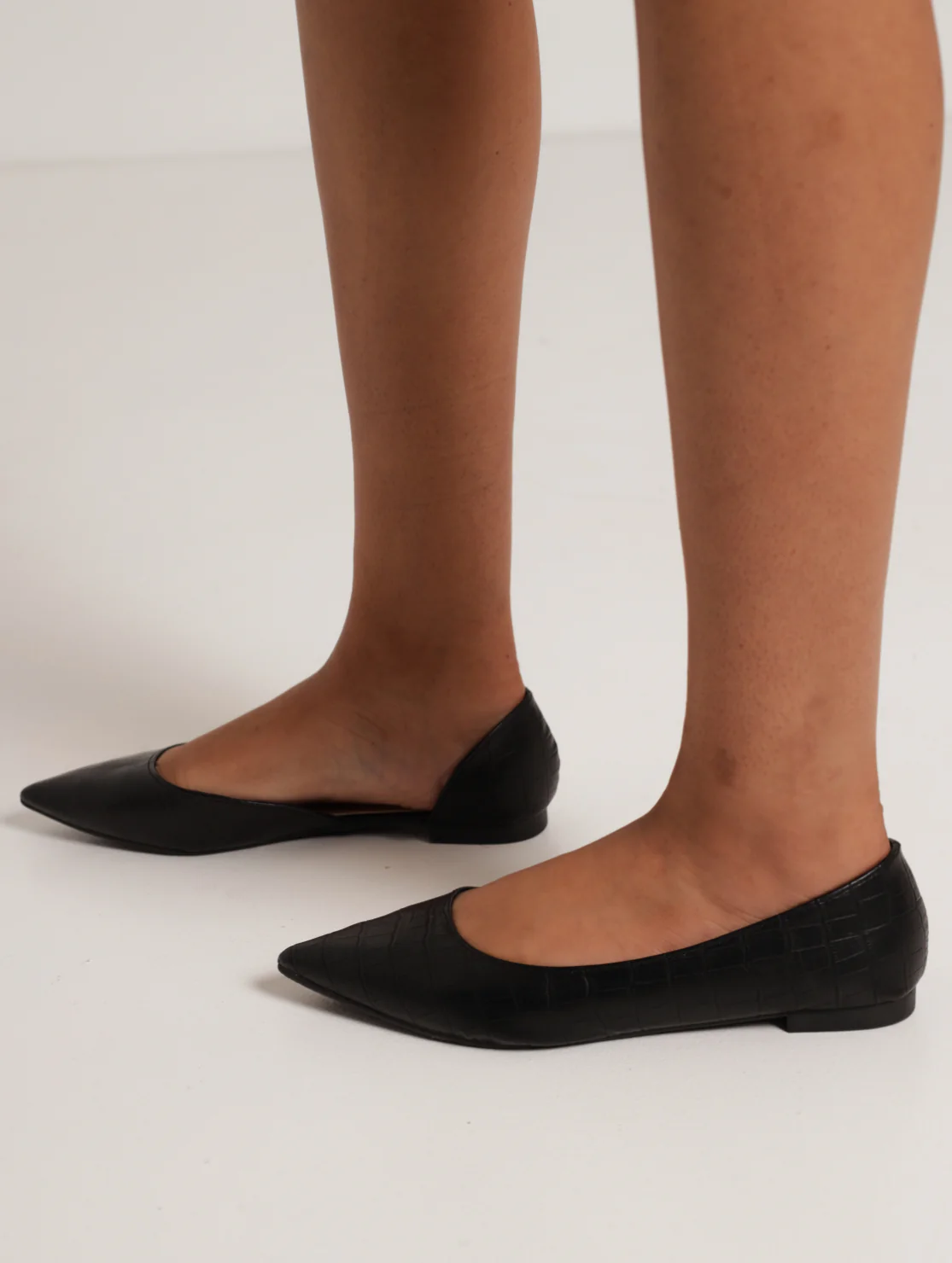 Matte Croc Open Waist Pointy Pump - Black - Image 2
