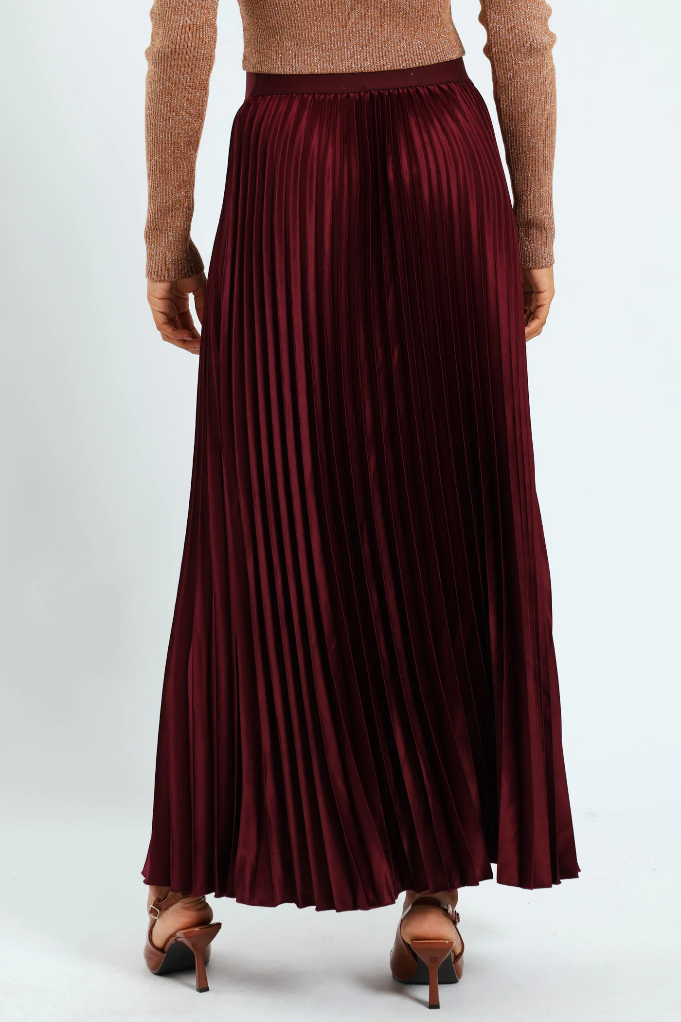 Maxi Elasticated Pleated Skirt - Burgundy - Image 3