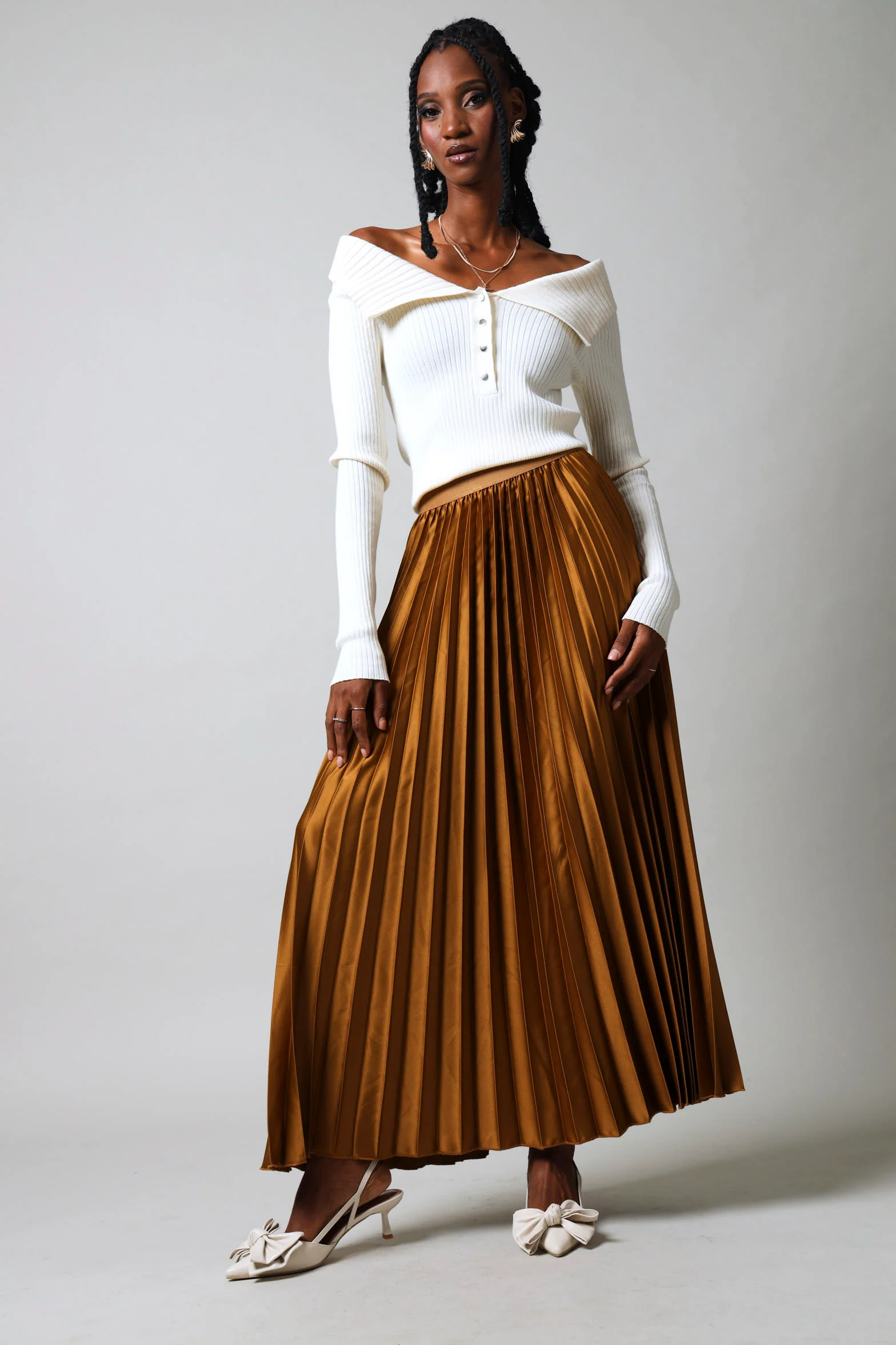 Maxi Elasticated Pleated Skirt - Gold - Image 2