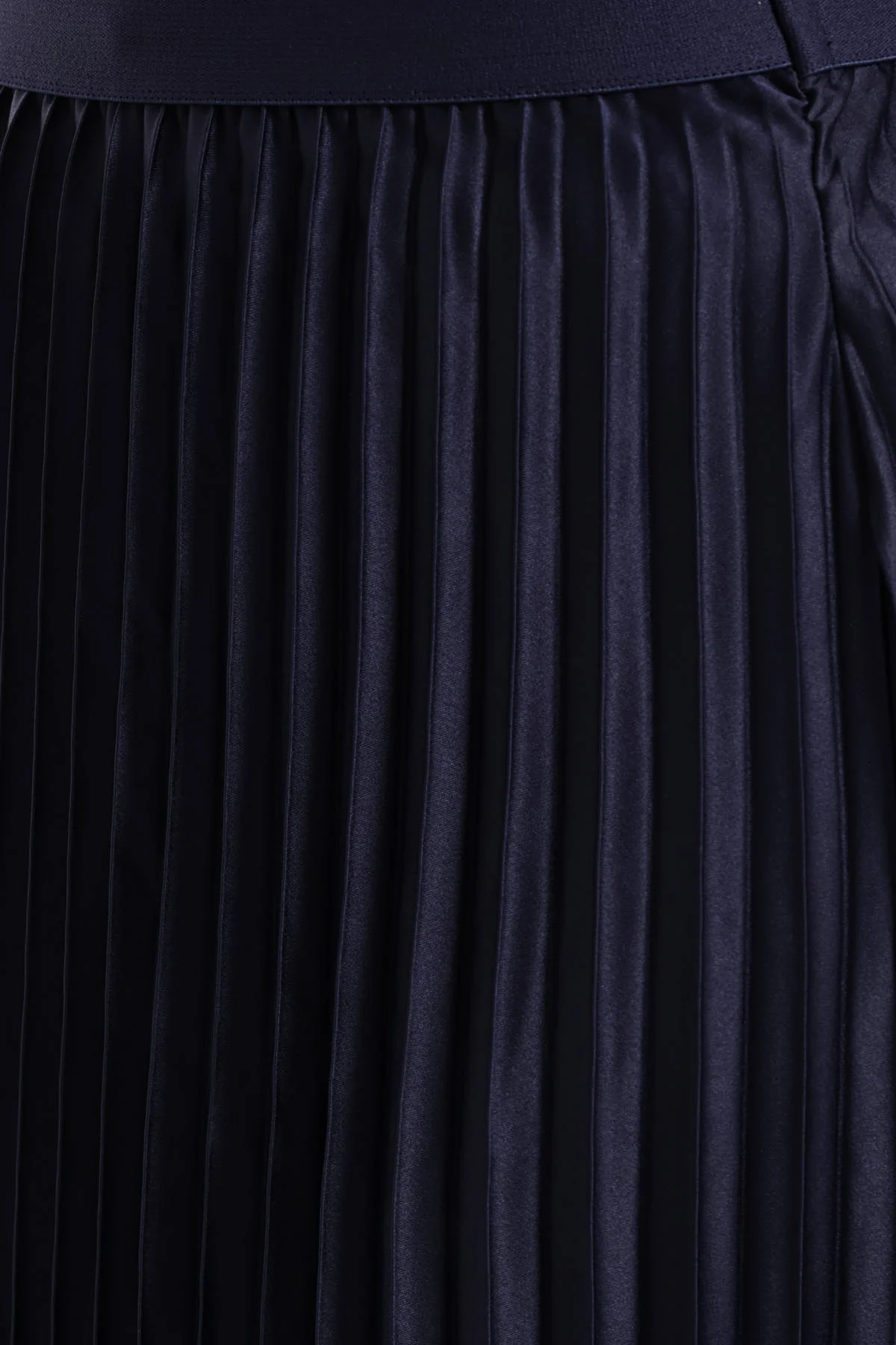 Maxi Elasticated Pleated Skirt - Navy - Image 5