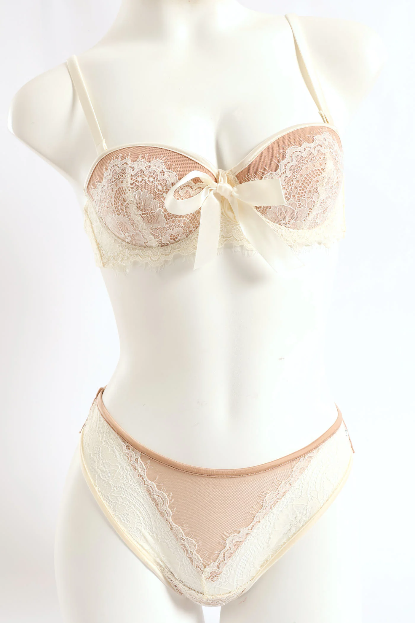 Mesh & Lace Bow G-String - Nude - Image 2