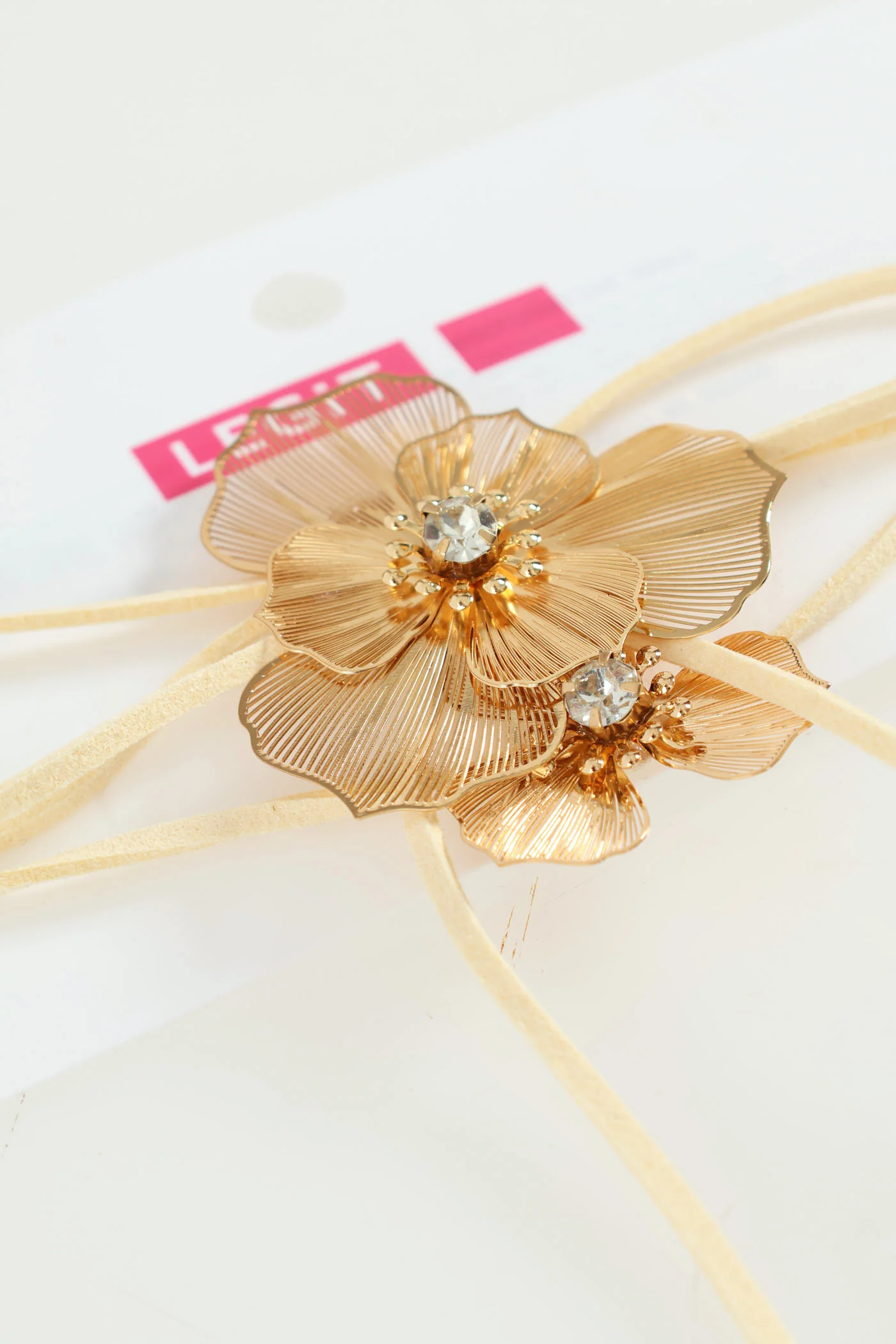 Metal Flower Neck Wrap - Gold - Image 3