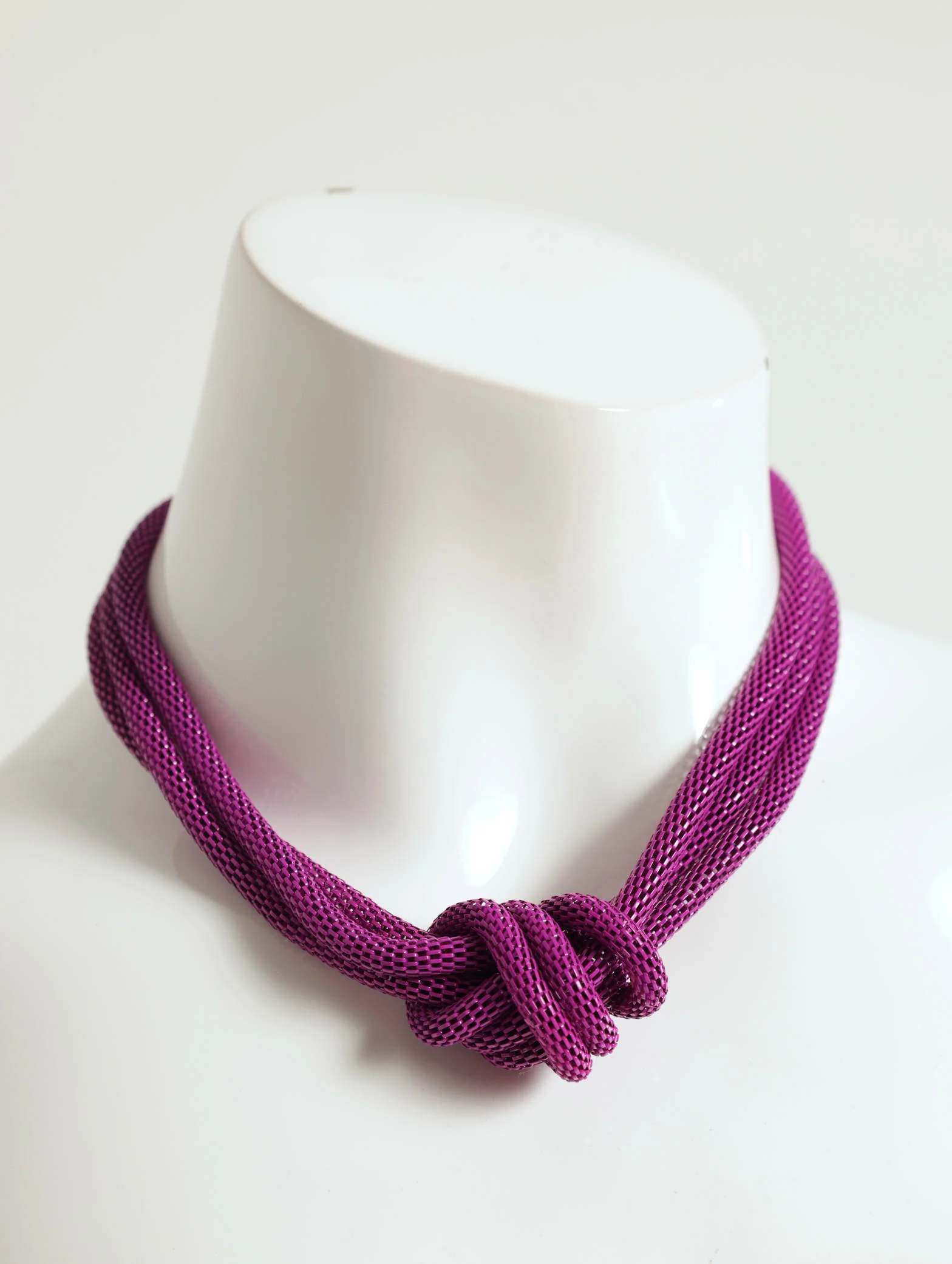 Metal Knotted Statement Choker