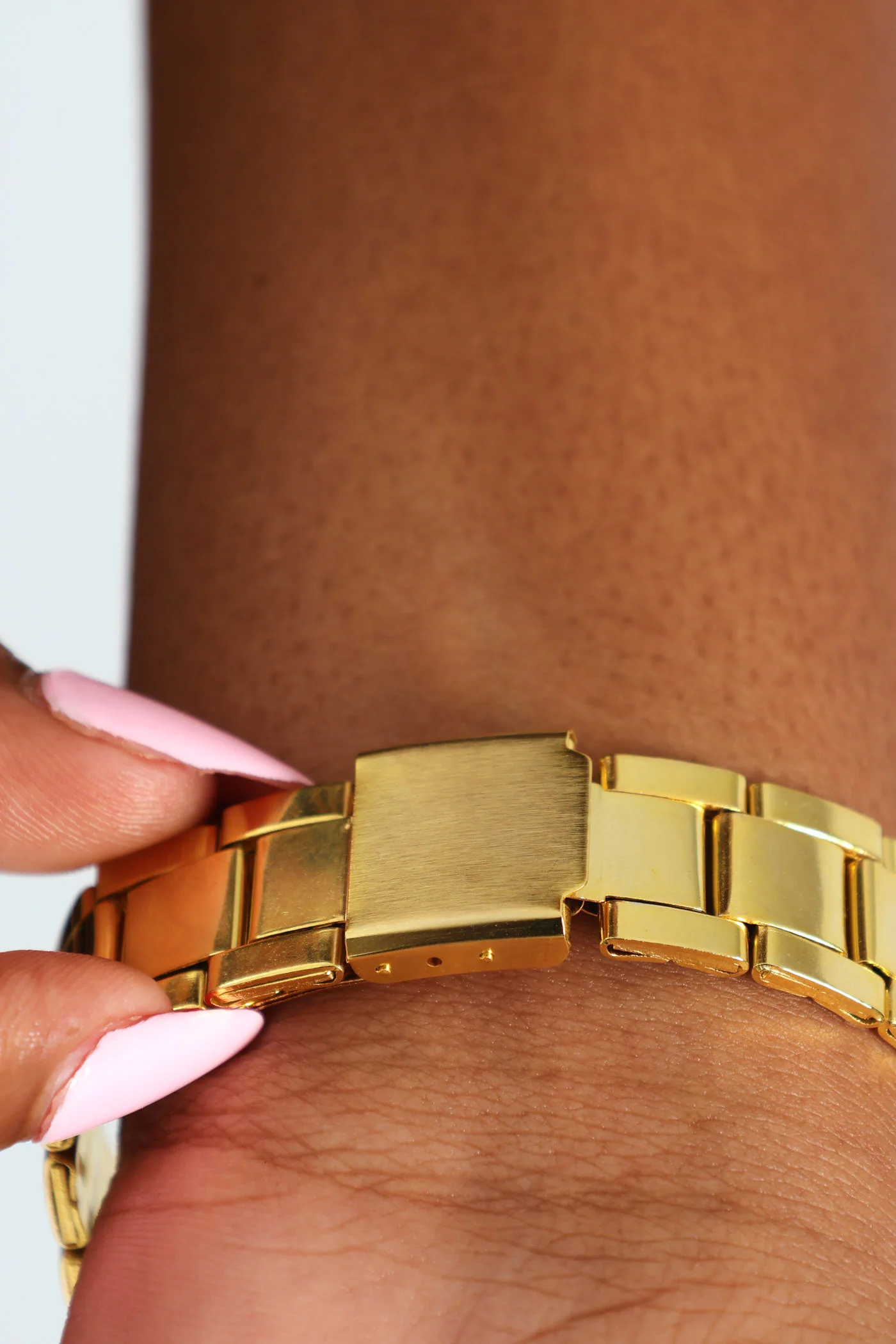 Metal Link Watch & 3 Pairs Earring Set - Gold - Image 5