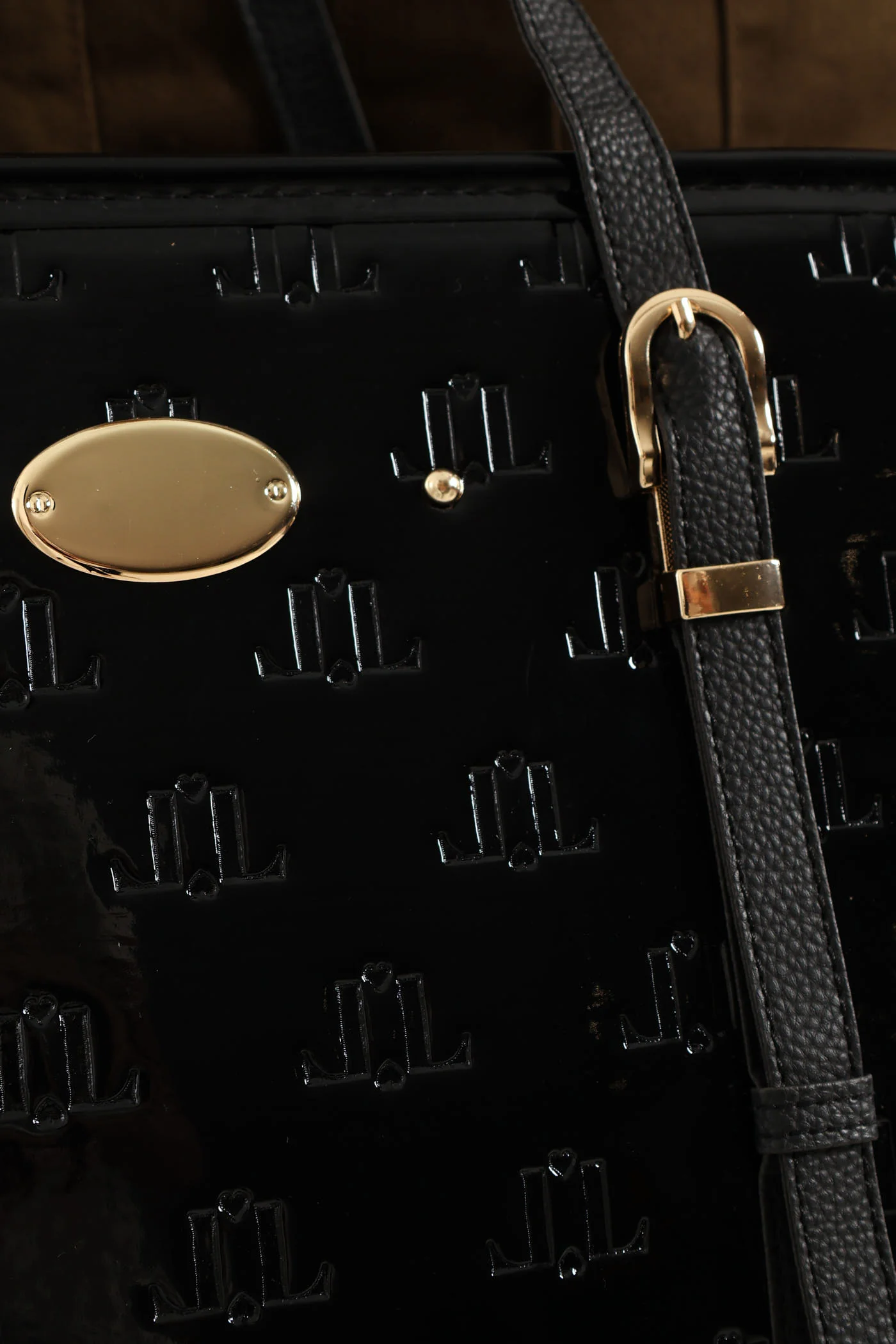 Metal Tab And Plaque Front Tote Bag - Black - Image 4