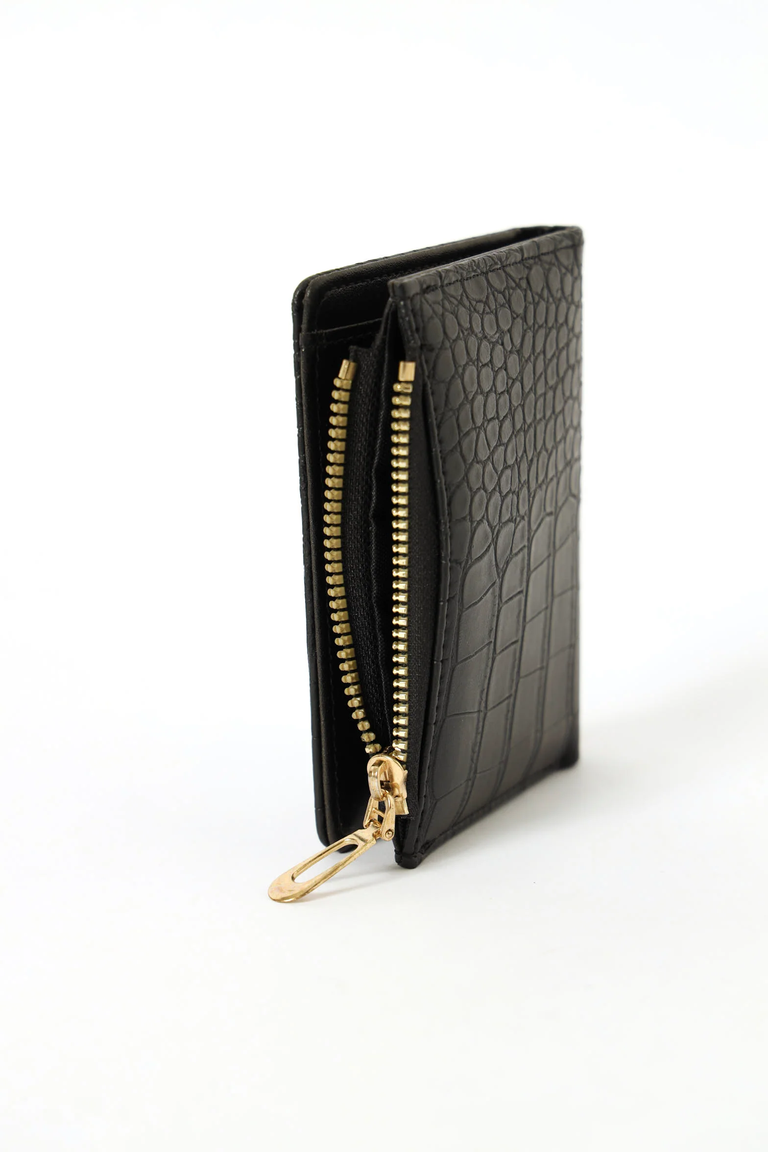 Metal Trim Compartment Zip Wallet - Black - Image 3