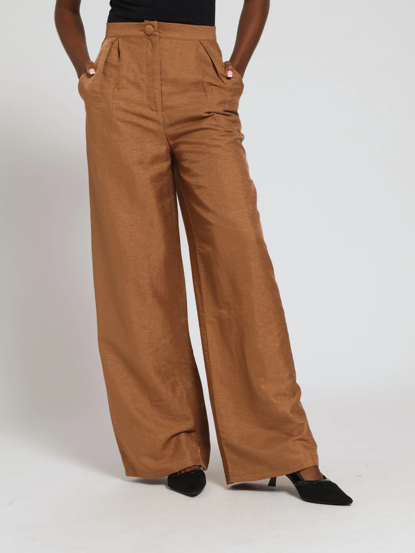 Metallic Pleat Front Wideleg Pants - Brown