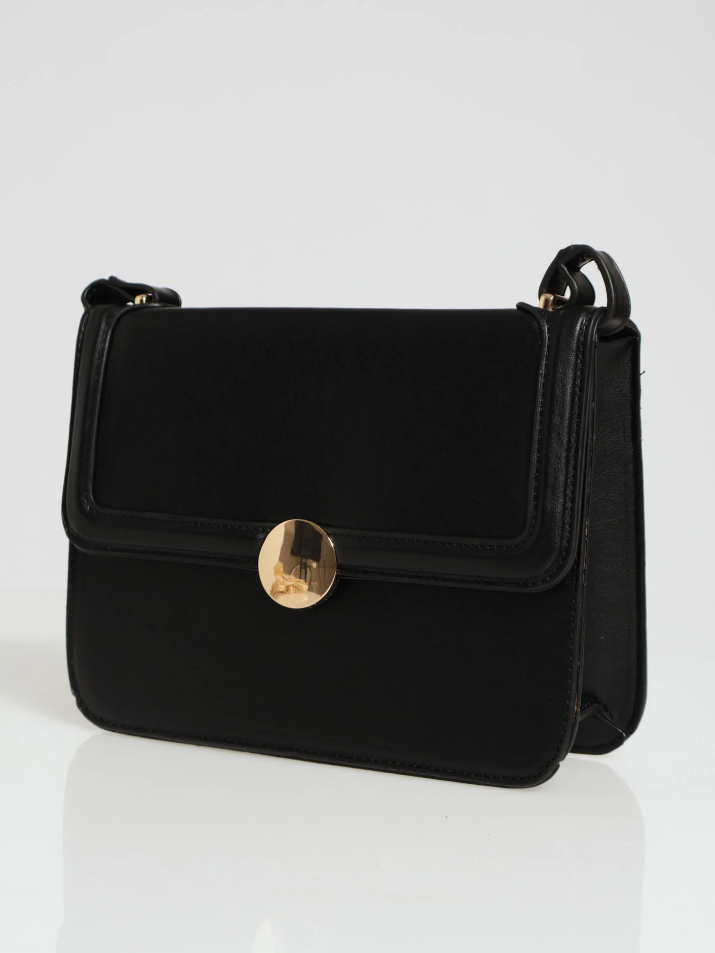 Minimal Clasp Satchel - Black