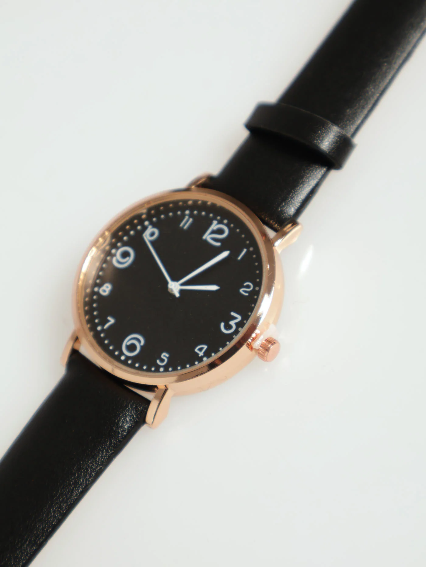 Minimal Pu Strap Watch - Black - Image 2