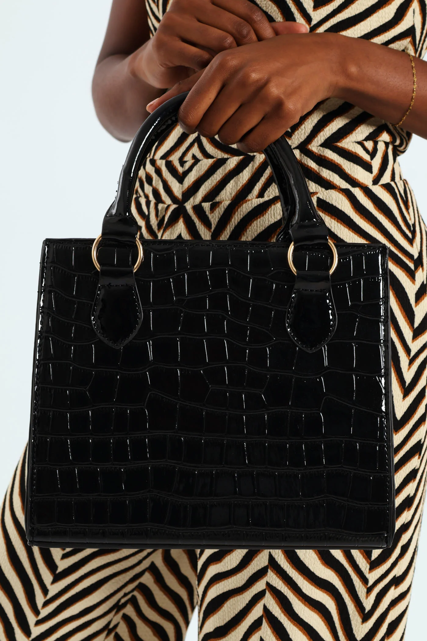Multi Charm Detail Tote Bag - Black - Image 7