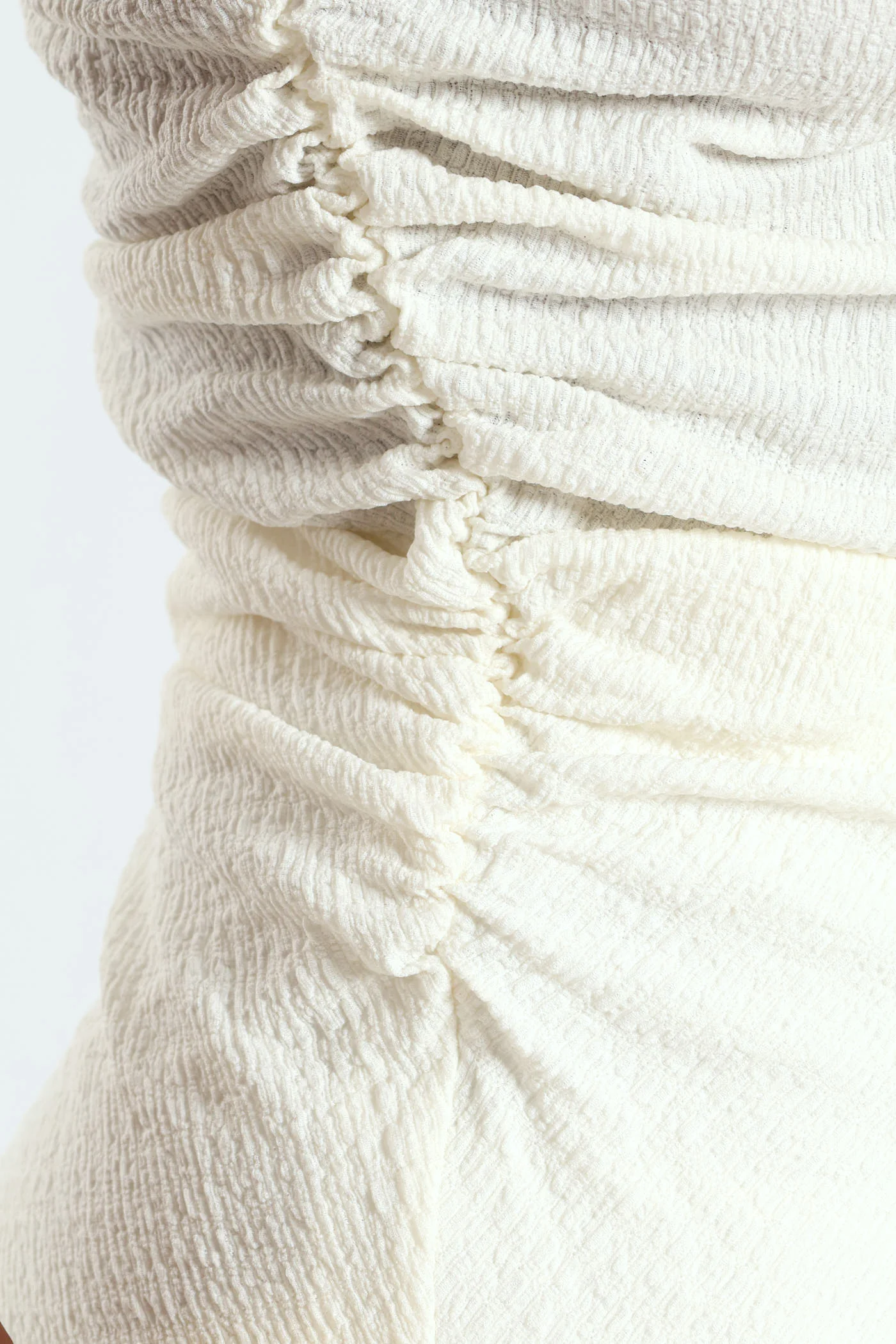 Muscle Crinke Knit Asymmetric Top - Cream - Image 5
