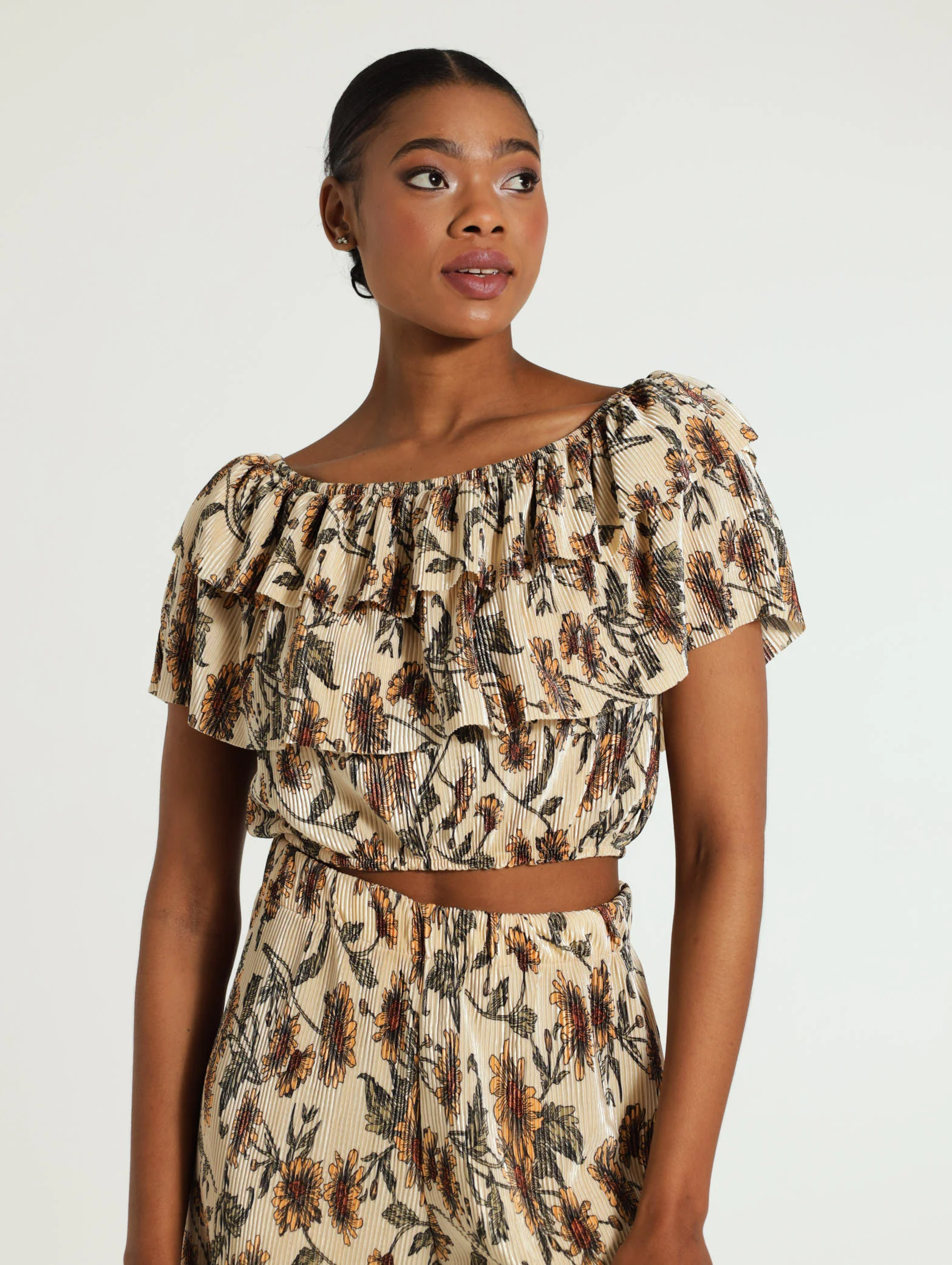 Off The Shoulder Ruffle Top
