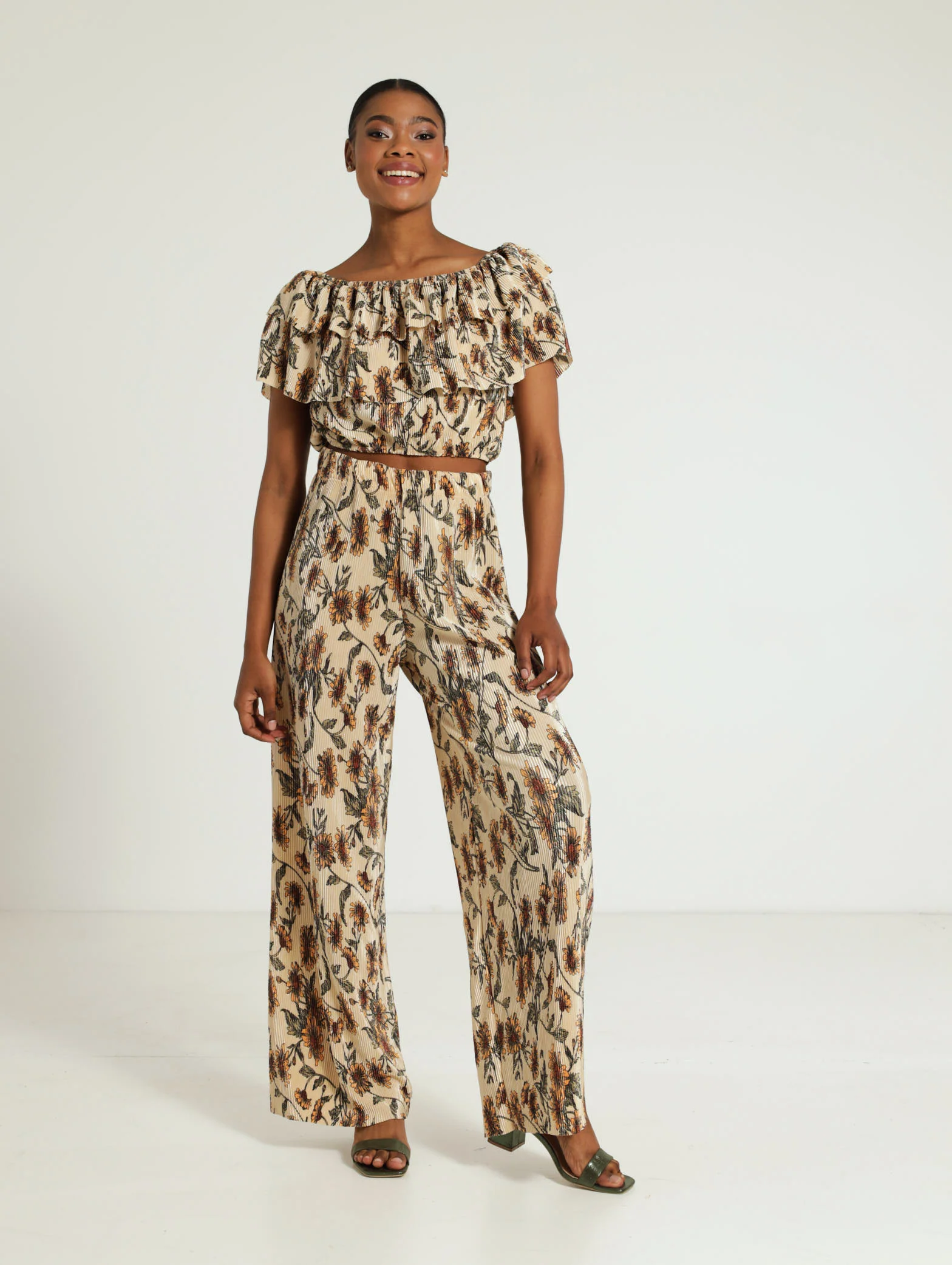 Off The Shoulder Ruffle Top - Image 2