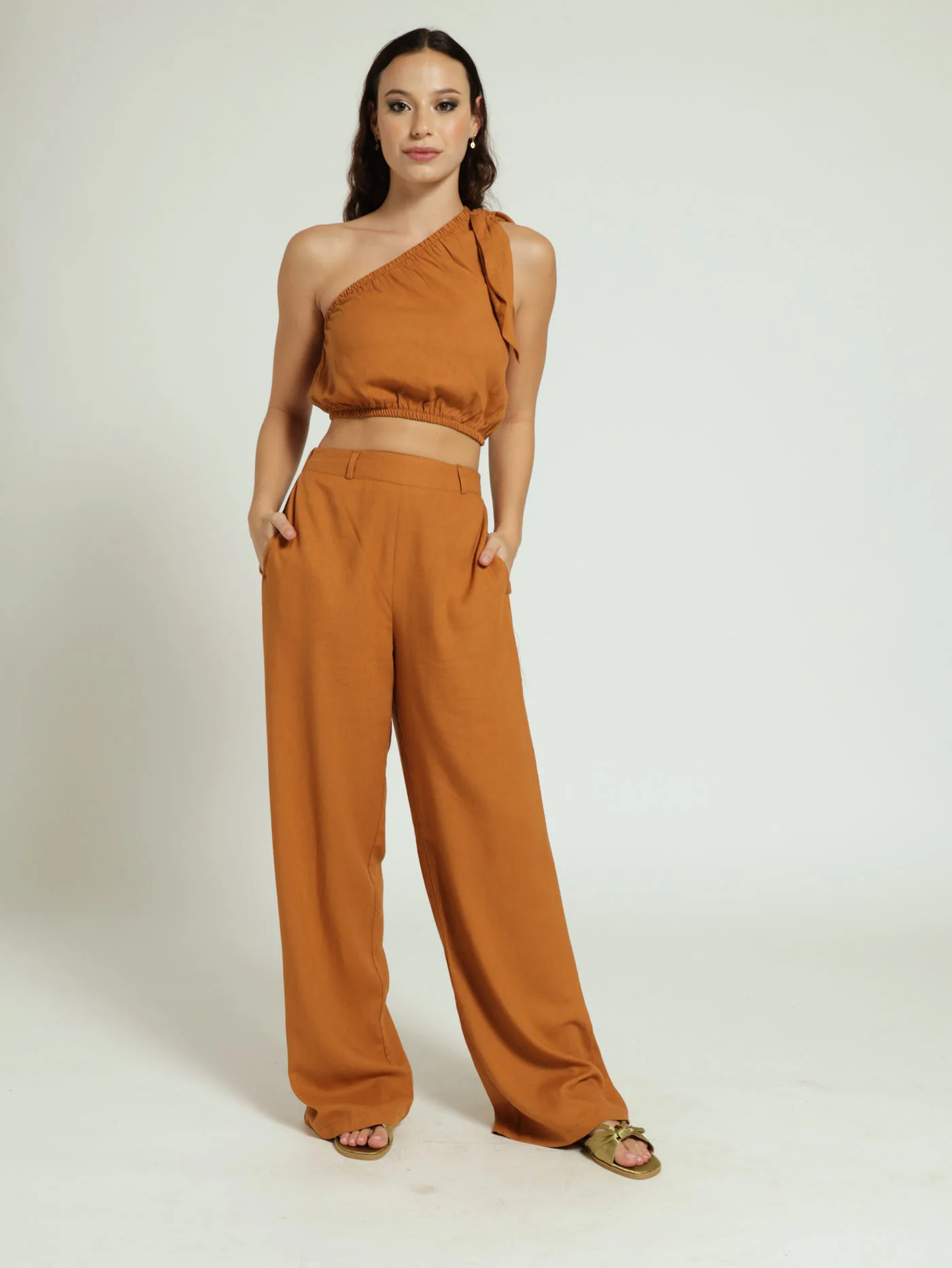 One Shoulder Linen Crop Top - Caramel - Image 5