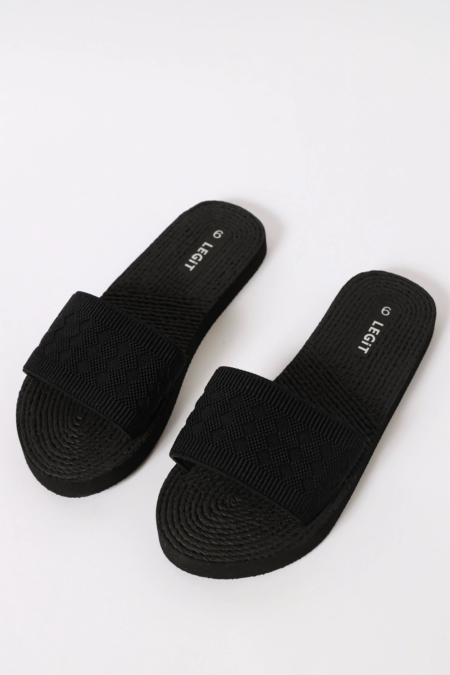 One Strap Eva Rope Knit Sandal - Black