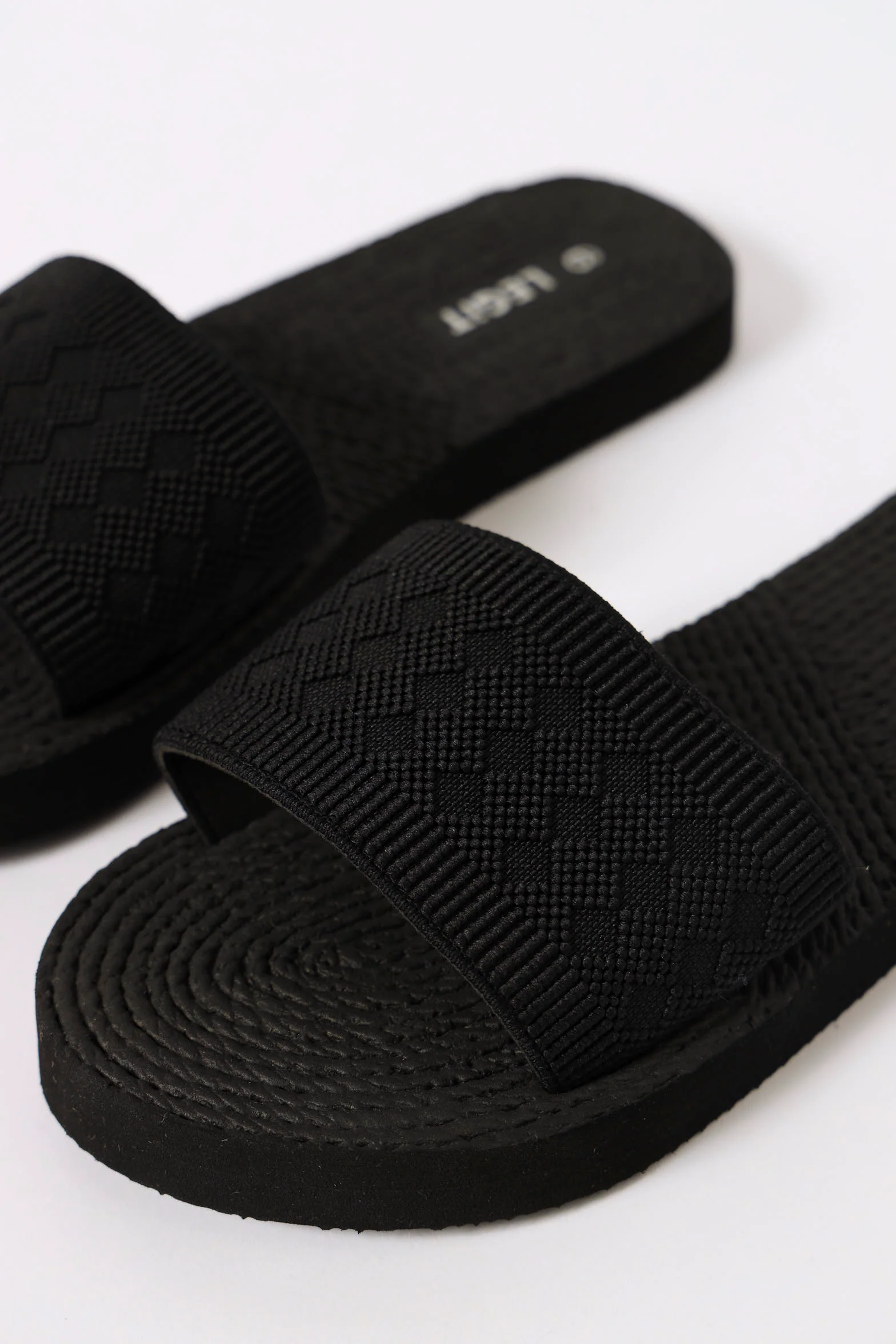 One Strap Eva Rope Knit Sandal - Black - Image 2