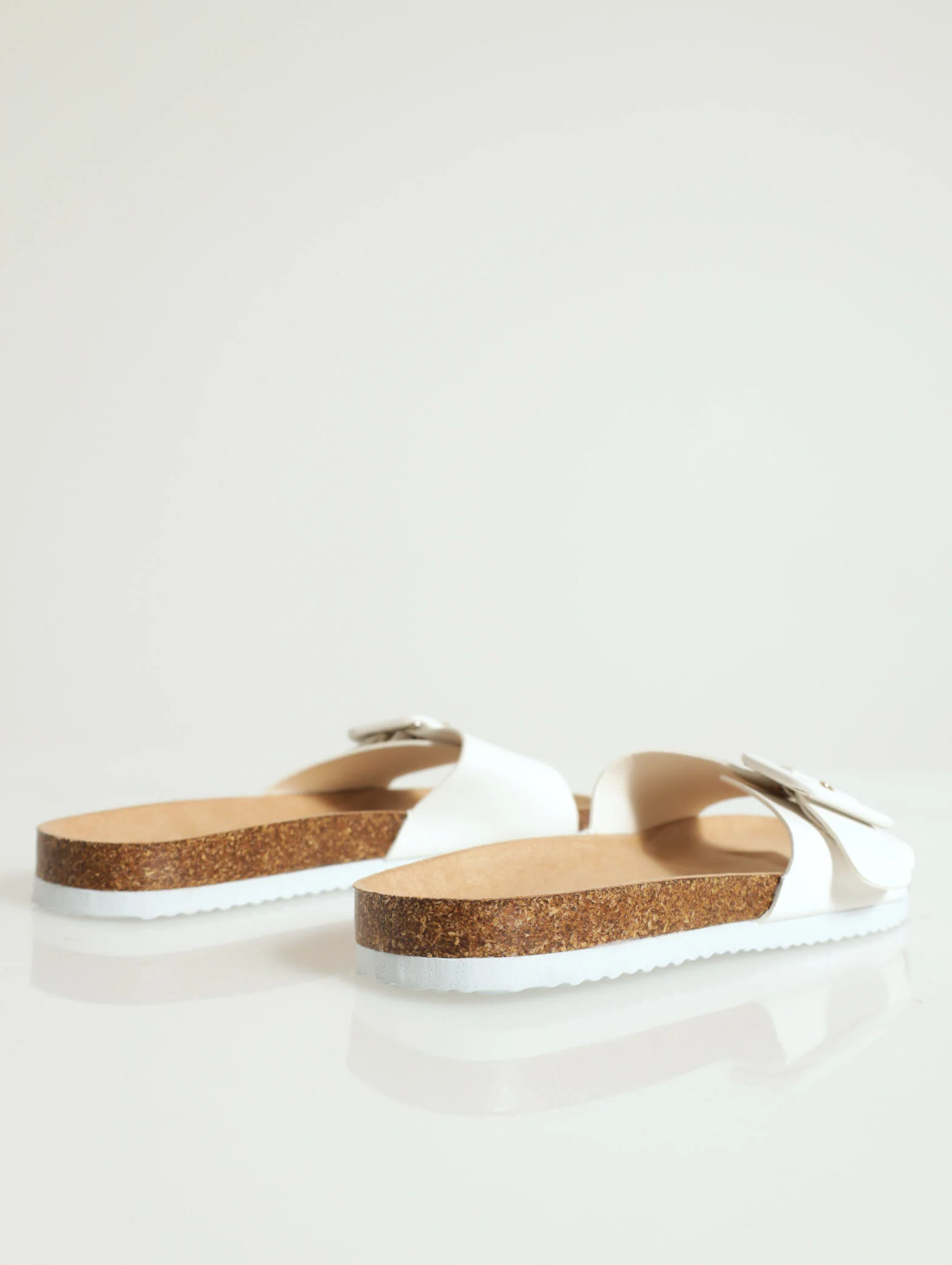 One Strap With Self Colour Buckle Sandal - Image 4