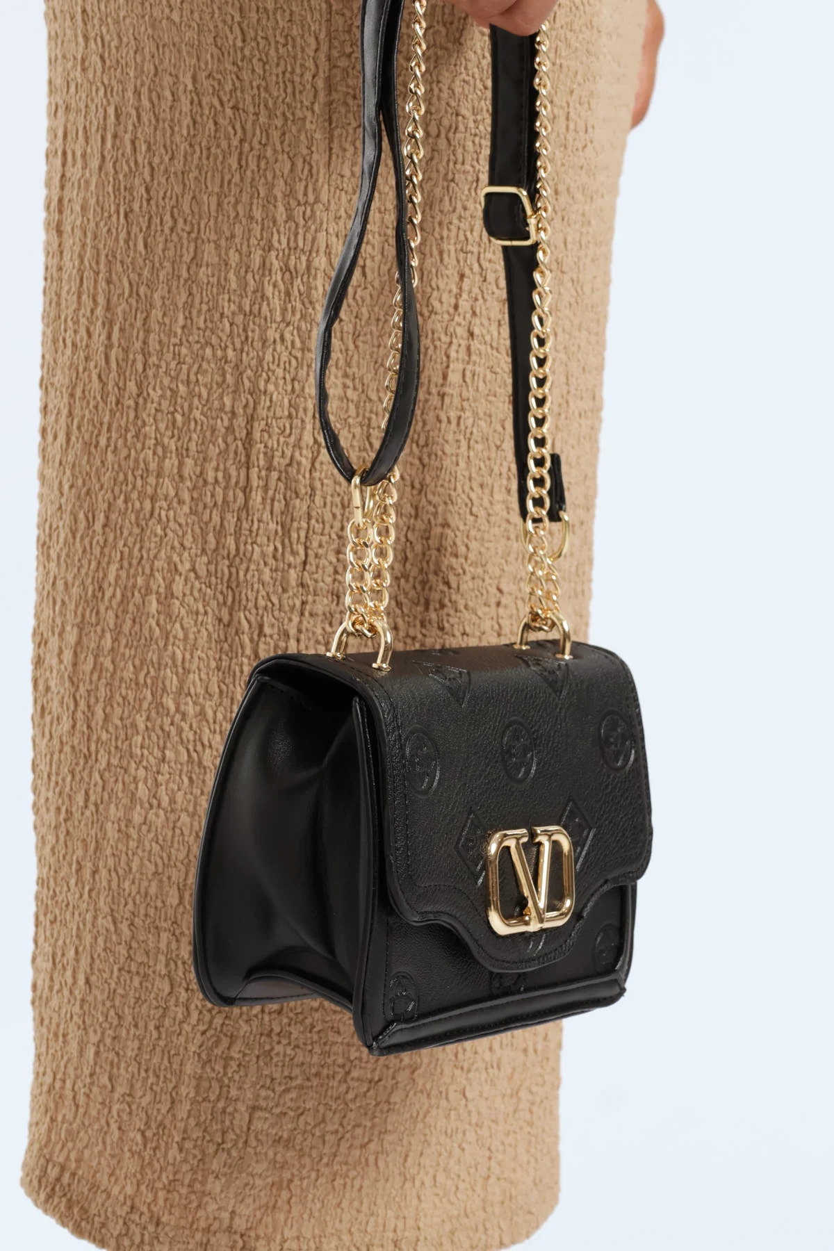 Ornate Clasp Embossed Satchel Bag - Black - Image 3