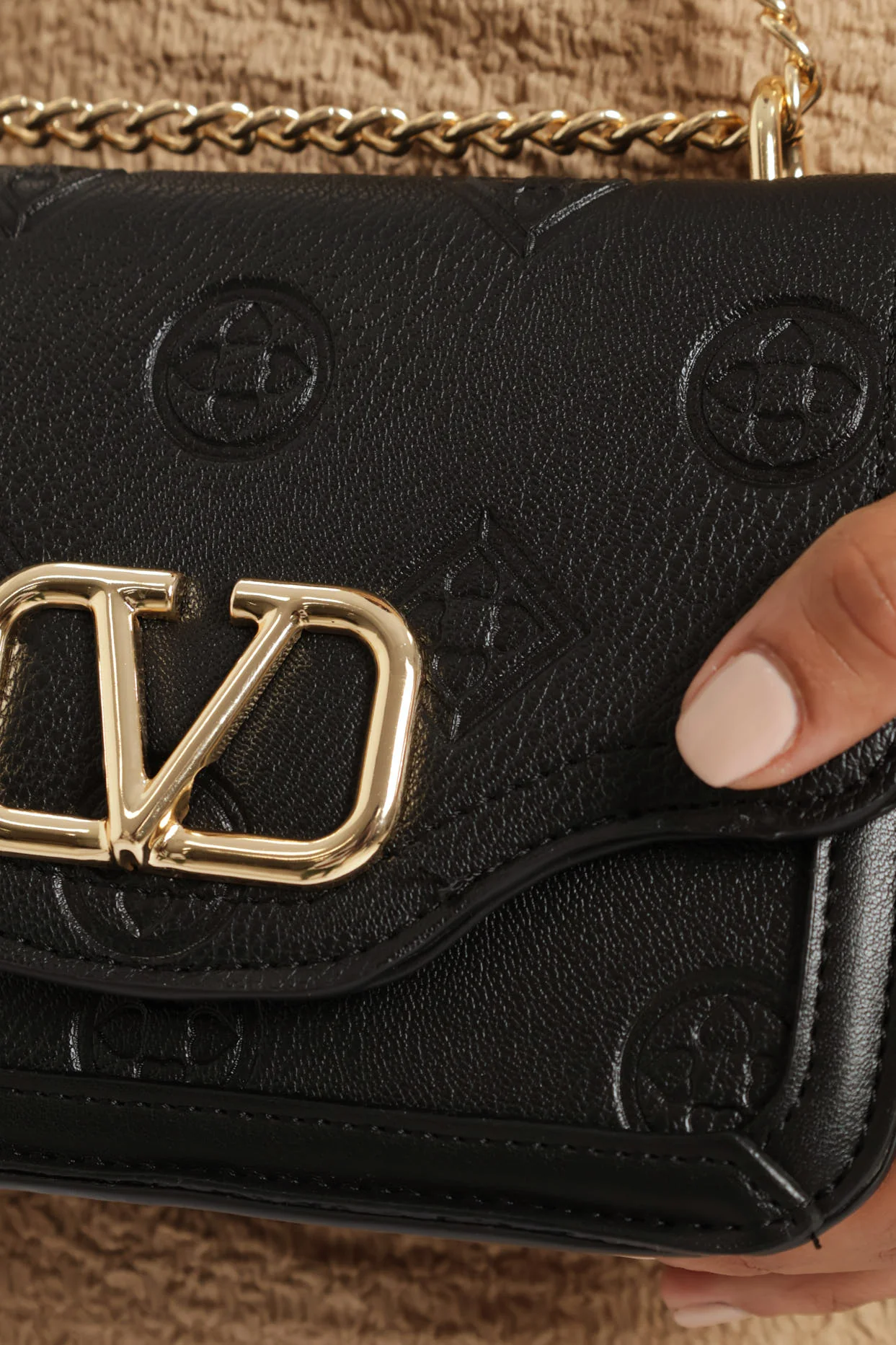 Ornate Clasp Embossed Satchel Bag - Black - Image 5