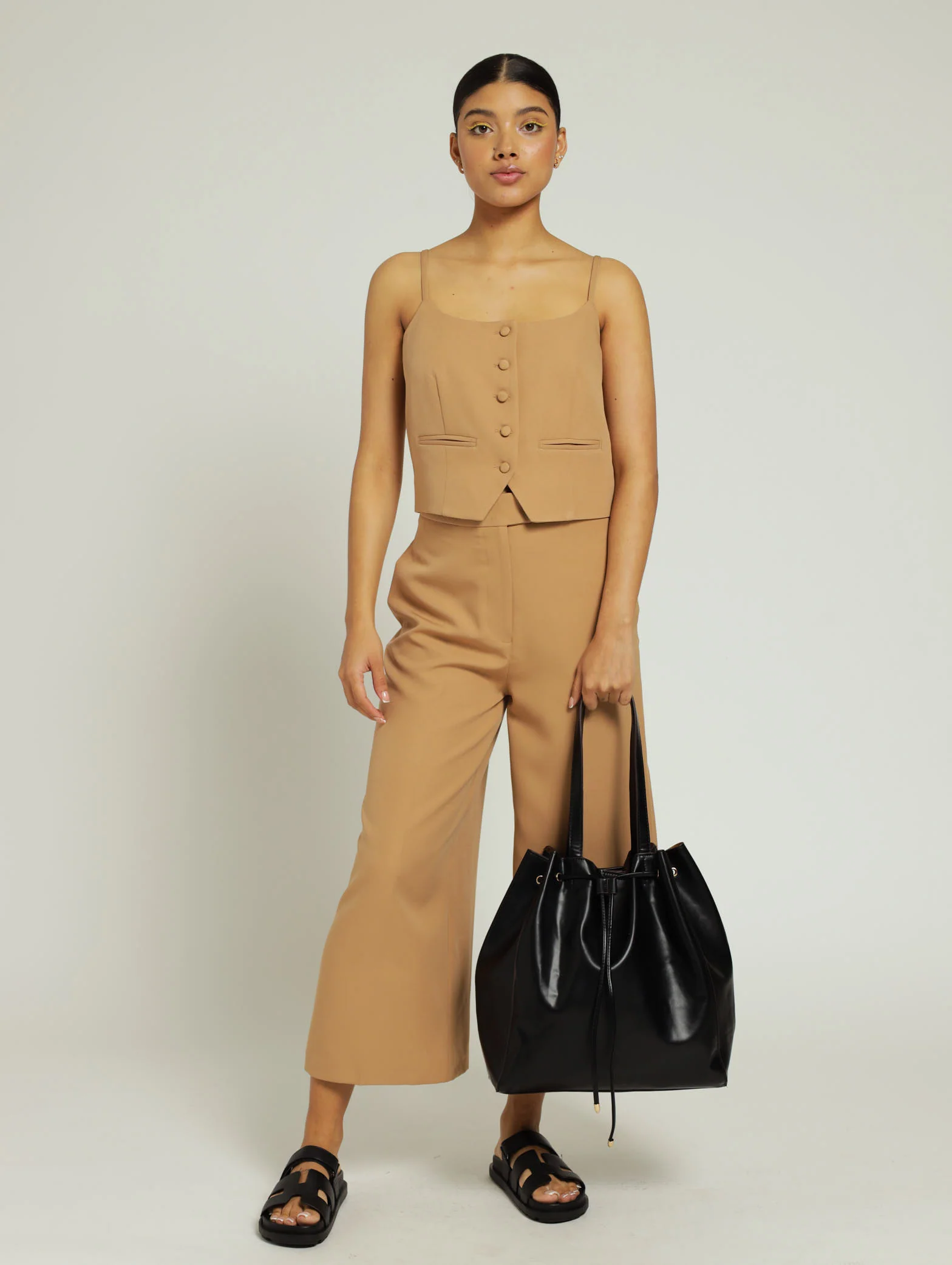 Oversized Drawstring Bucket Bag - Black - Image 2