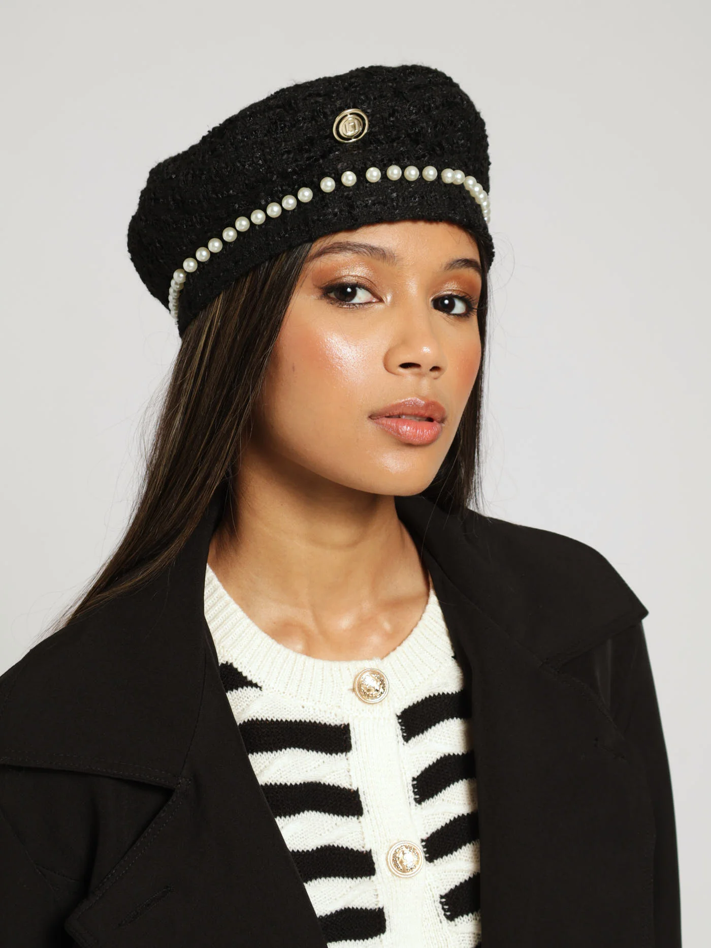 Pearl Trim Custom Plaque Tweed Beret - Black