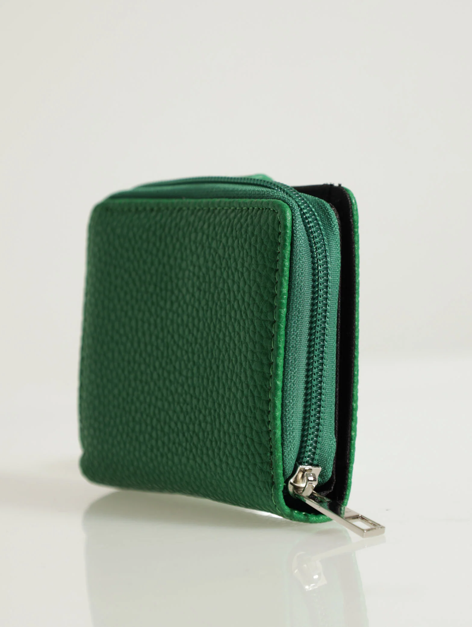 Pebble Pu Multifunction Purse - Image 3