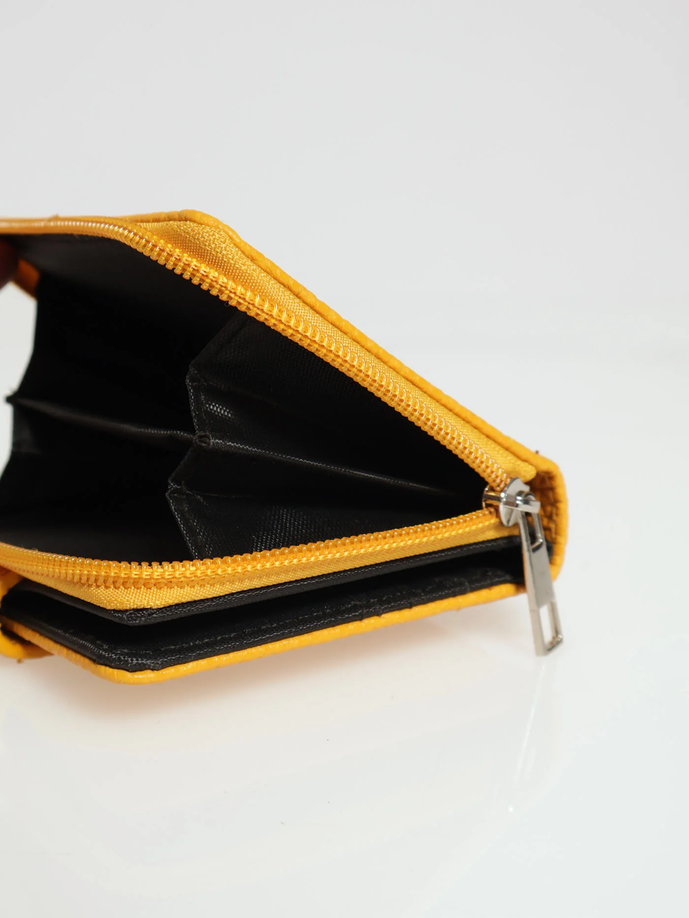 Pebble Pu Multifunction Purse - Yellow - Image 5