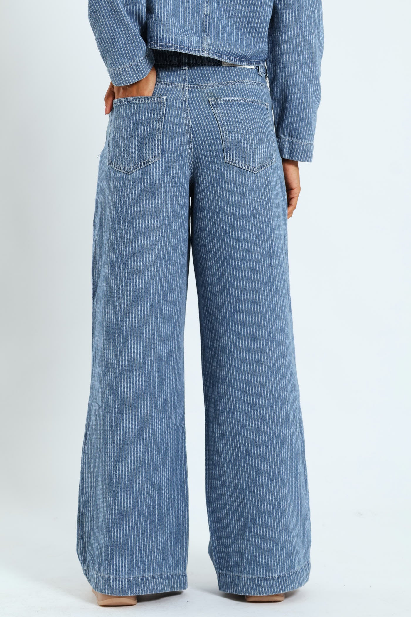 Pin Stripe Wideleg Jean - White/Blue - Image 4