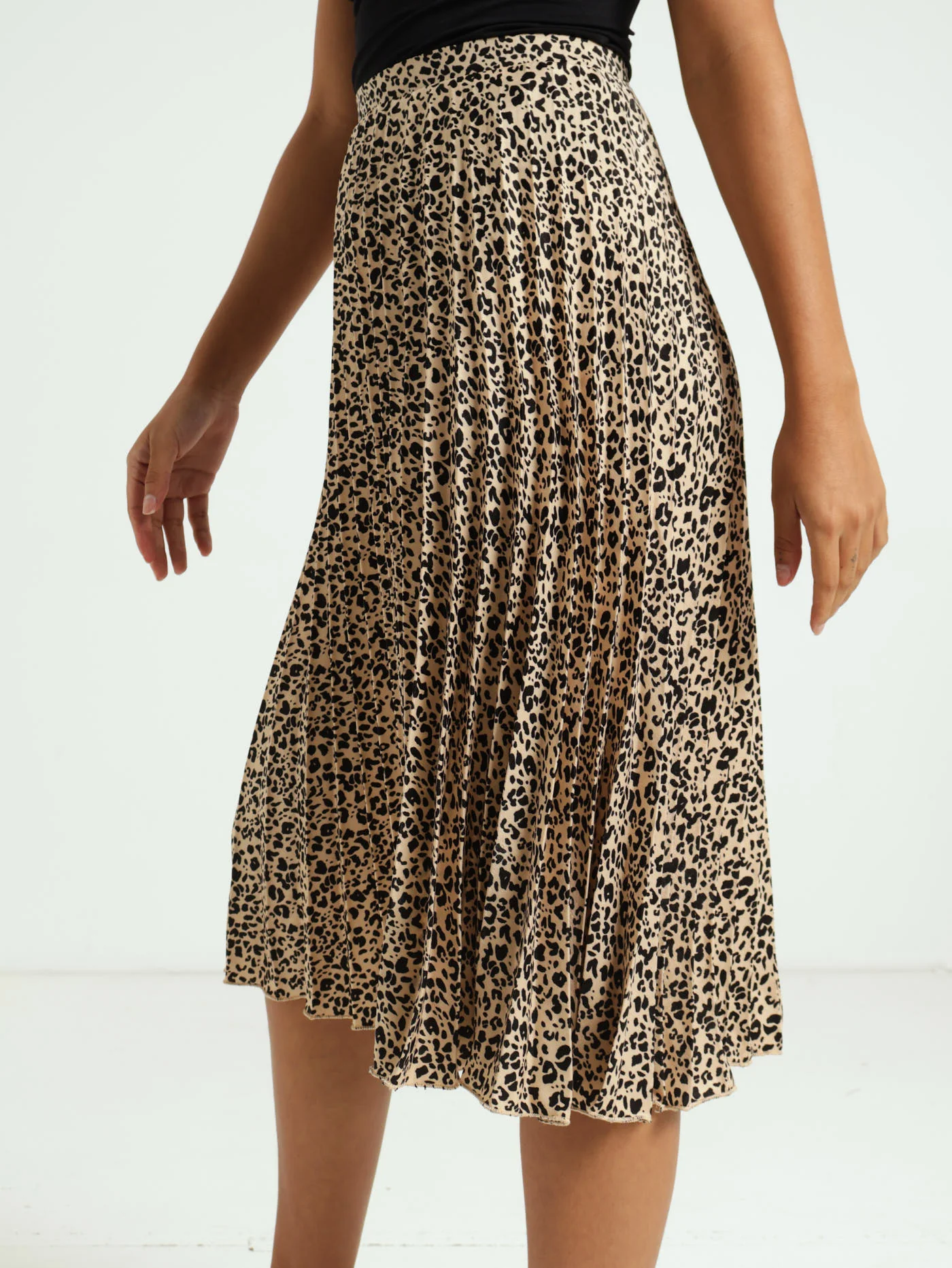 Pleated Animal Satin Skirt - Image 2