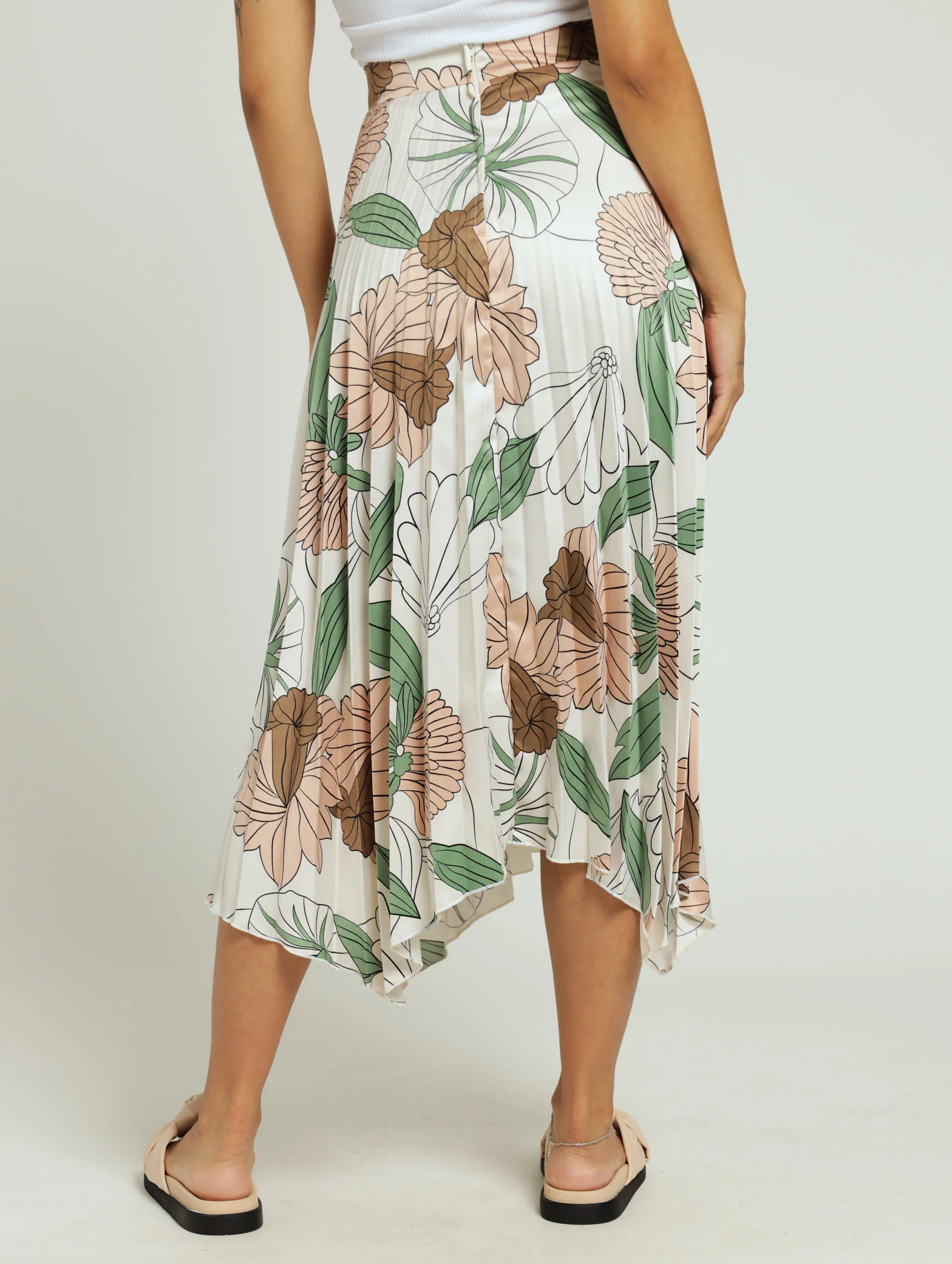 Pleated Hankey Hem Skirt - Multi - Image 3
