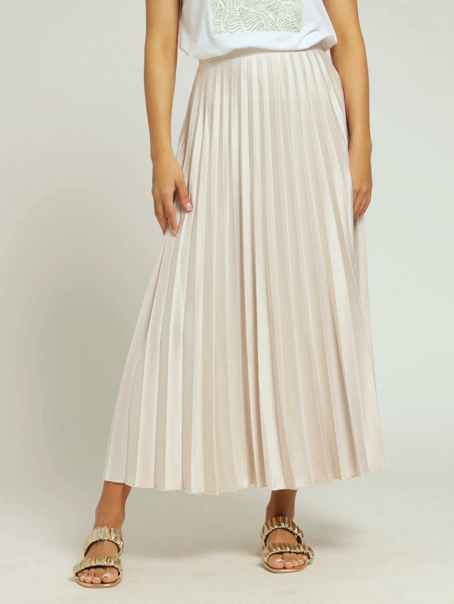 Pleated Skirt - Beige