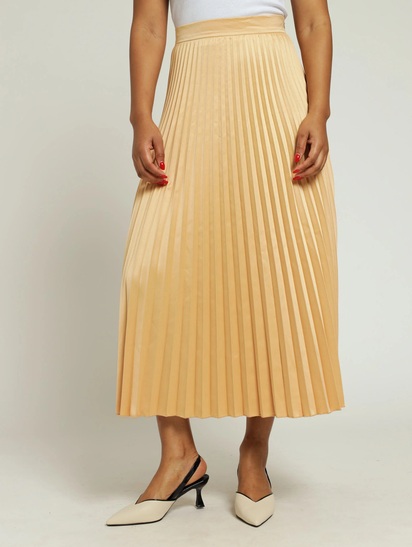 Pleated Skirt - Beige