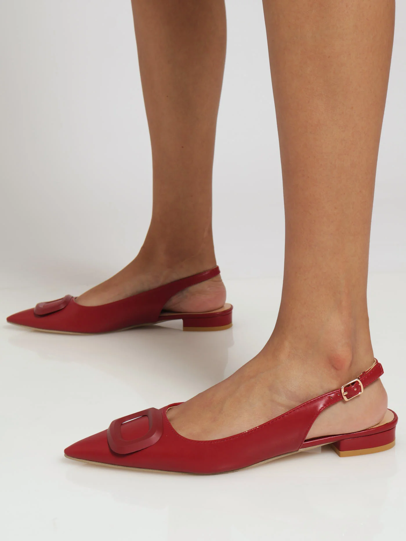 Pointy Pump Slingback With Matt Square Trim - Maroon