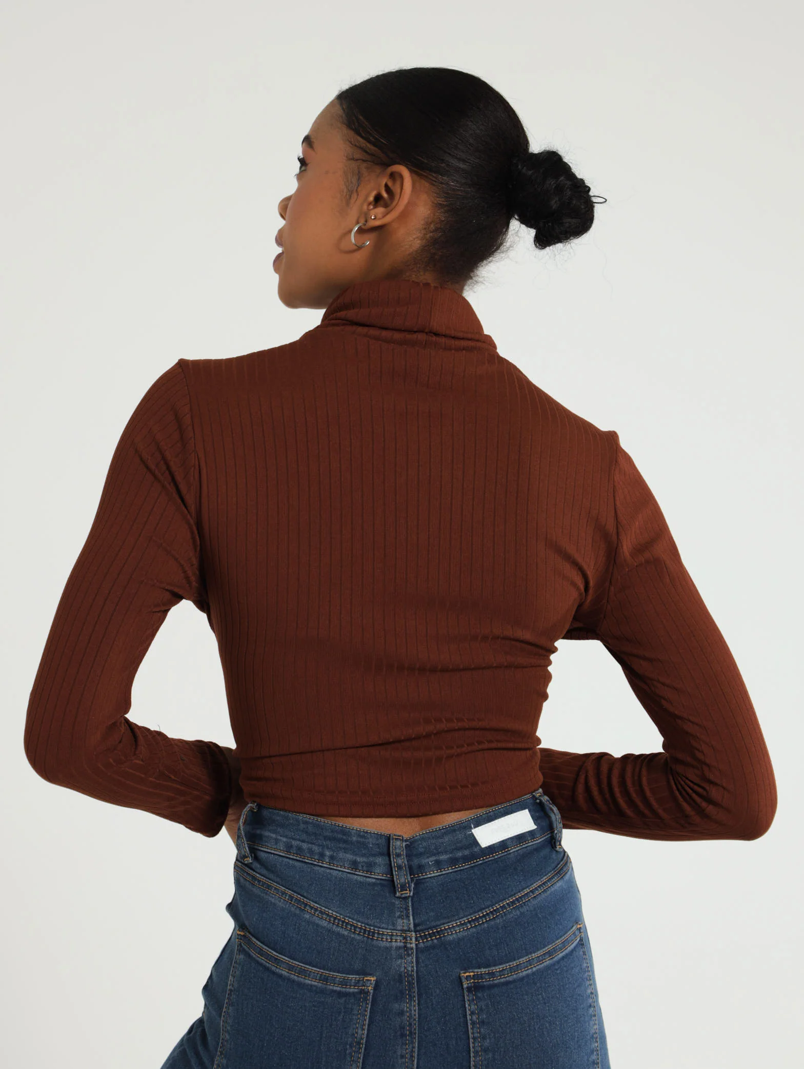 Poloneck V Waist Rib Top - Image 3