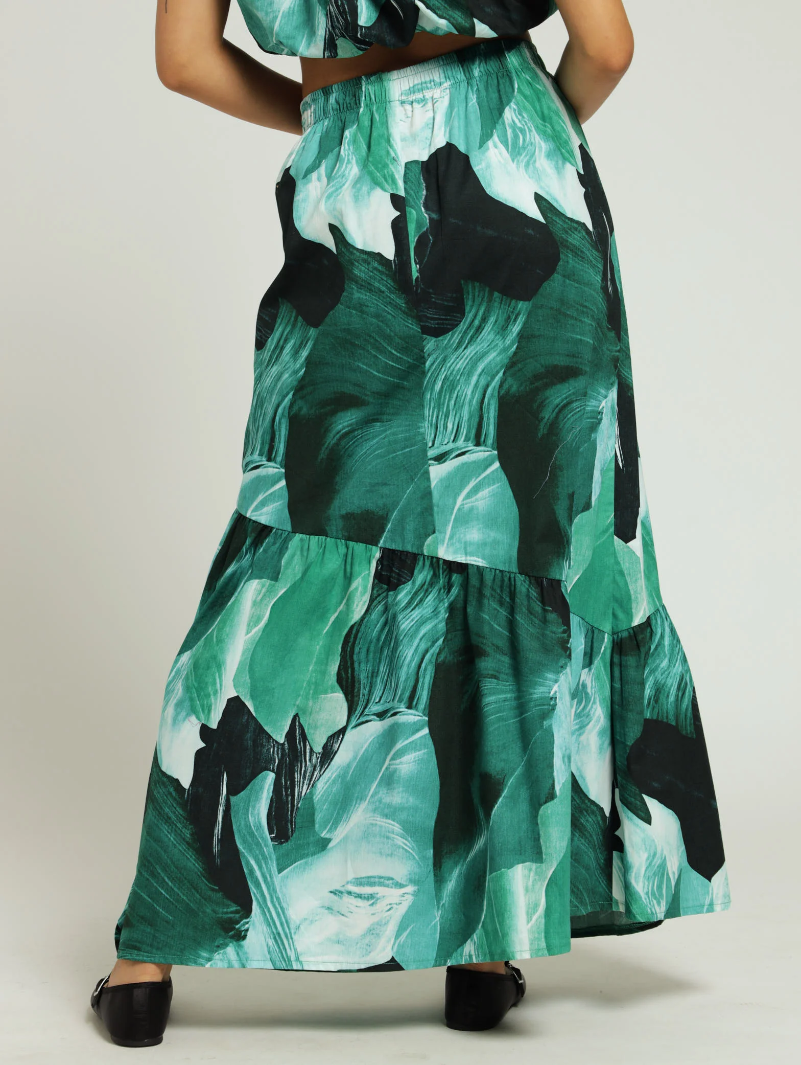 Poplin Printed Tiered Midi Skirt - Green - Image 4