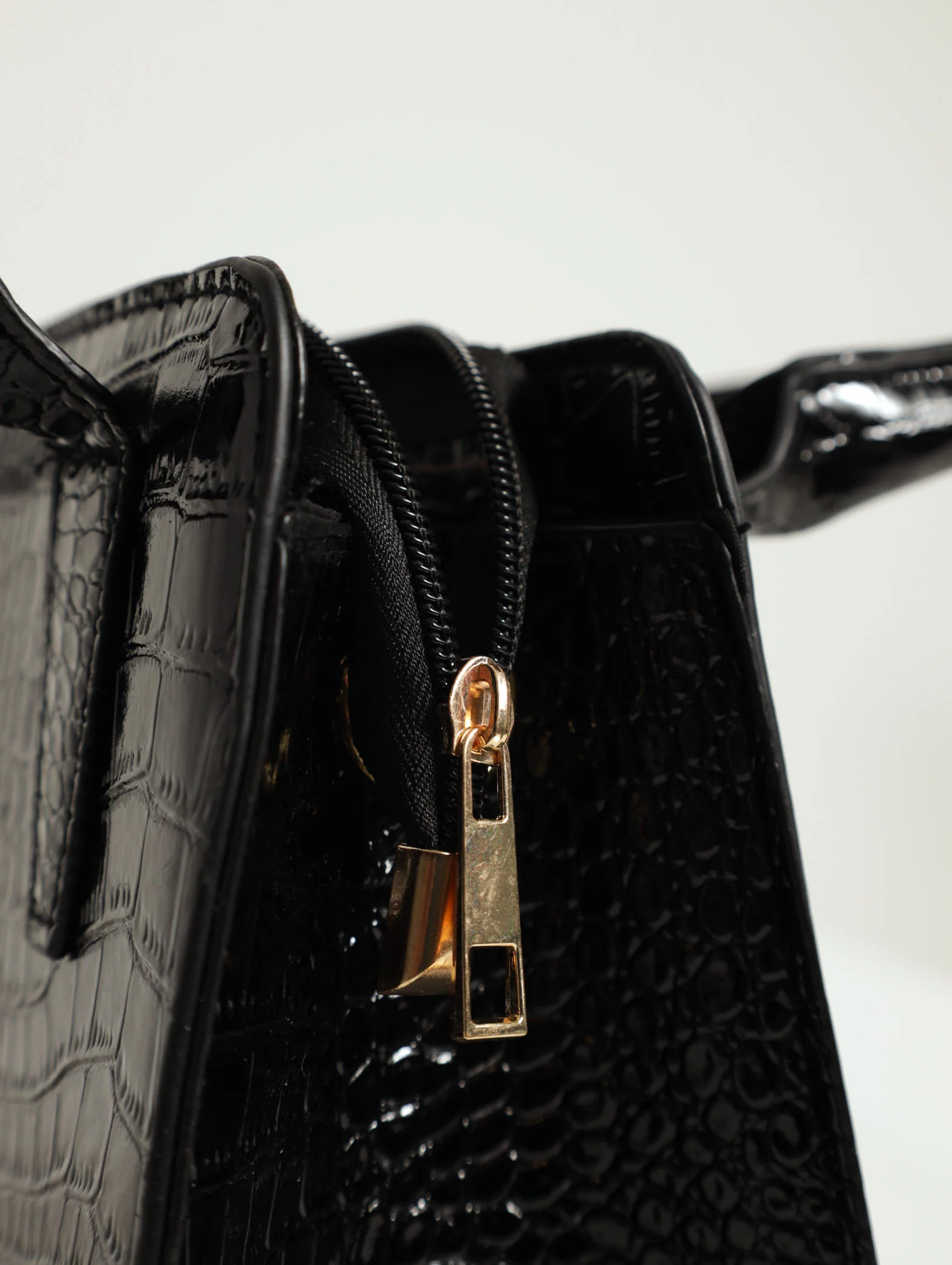 Printed Strap Tote Bag - Image 4