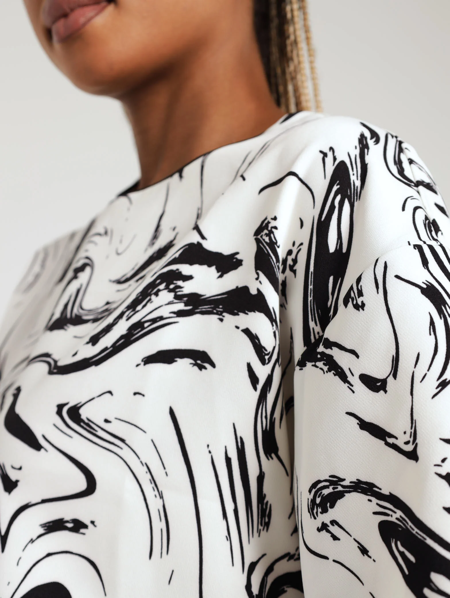 Printed Swirl Boxy Tee - Image 5
