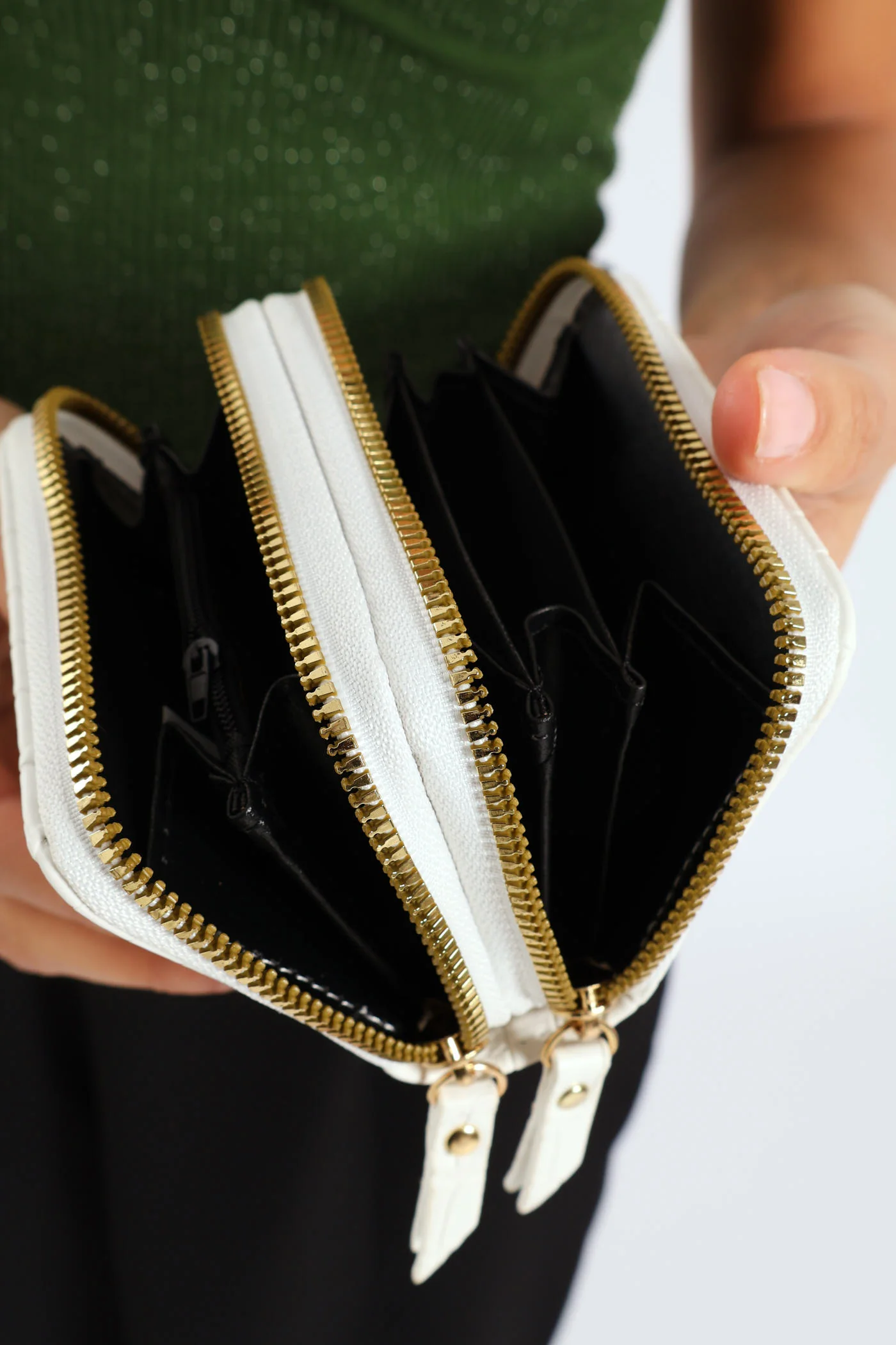 Pu Puller Double Zip Wallet - White - Image 2