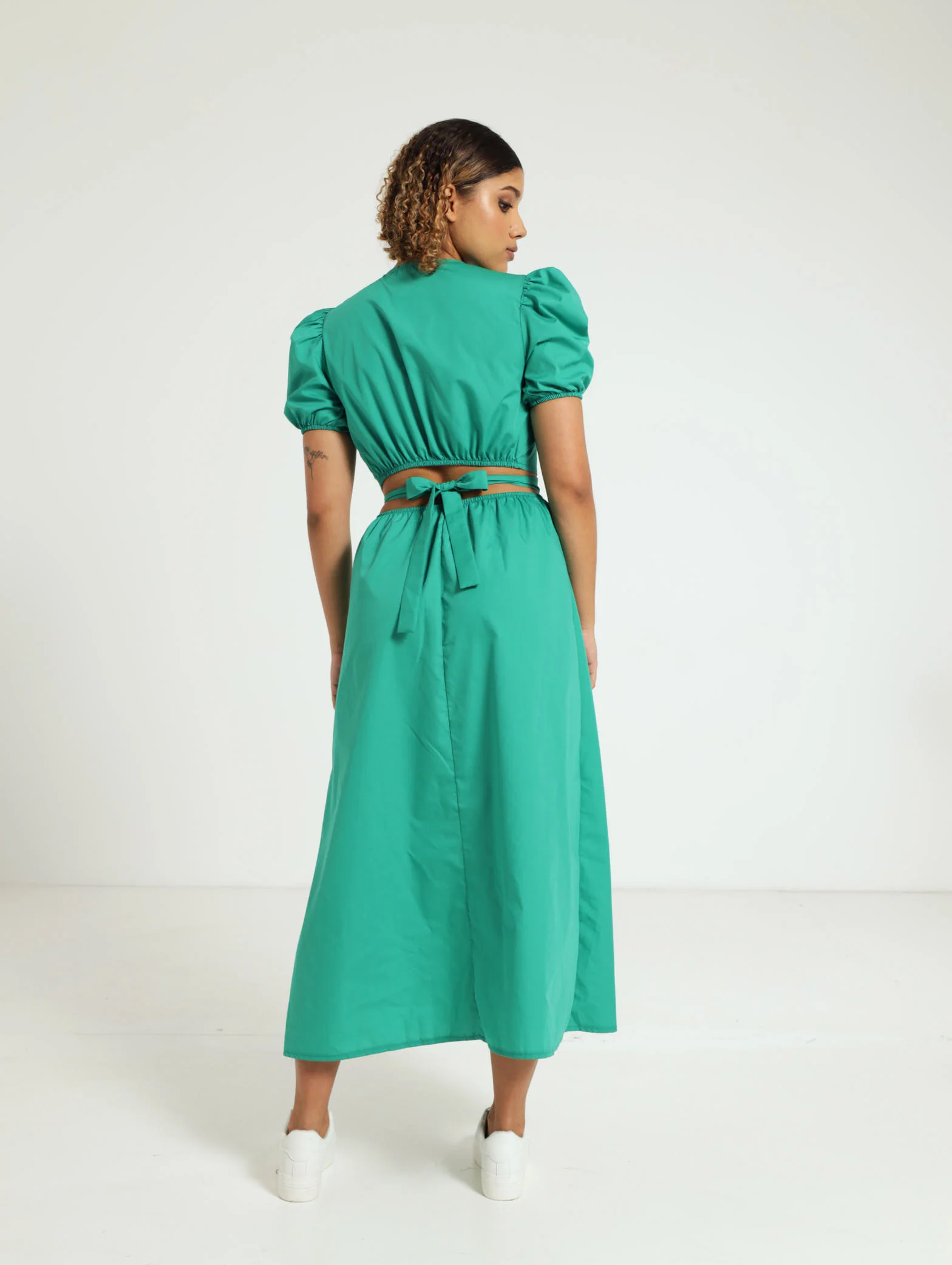Puff Sleeve Cutout Detail Midi Dress - Image 3