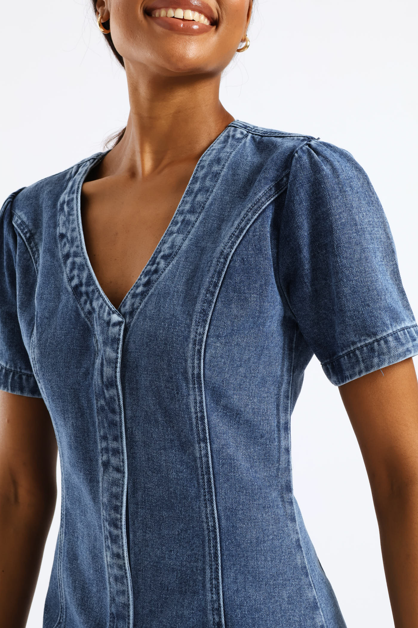 Puff Sleeve Denim Mini Dress - Medium Wash - Image 4