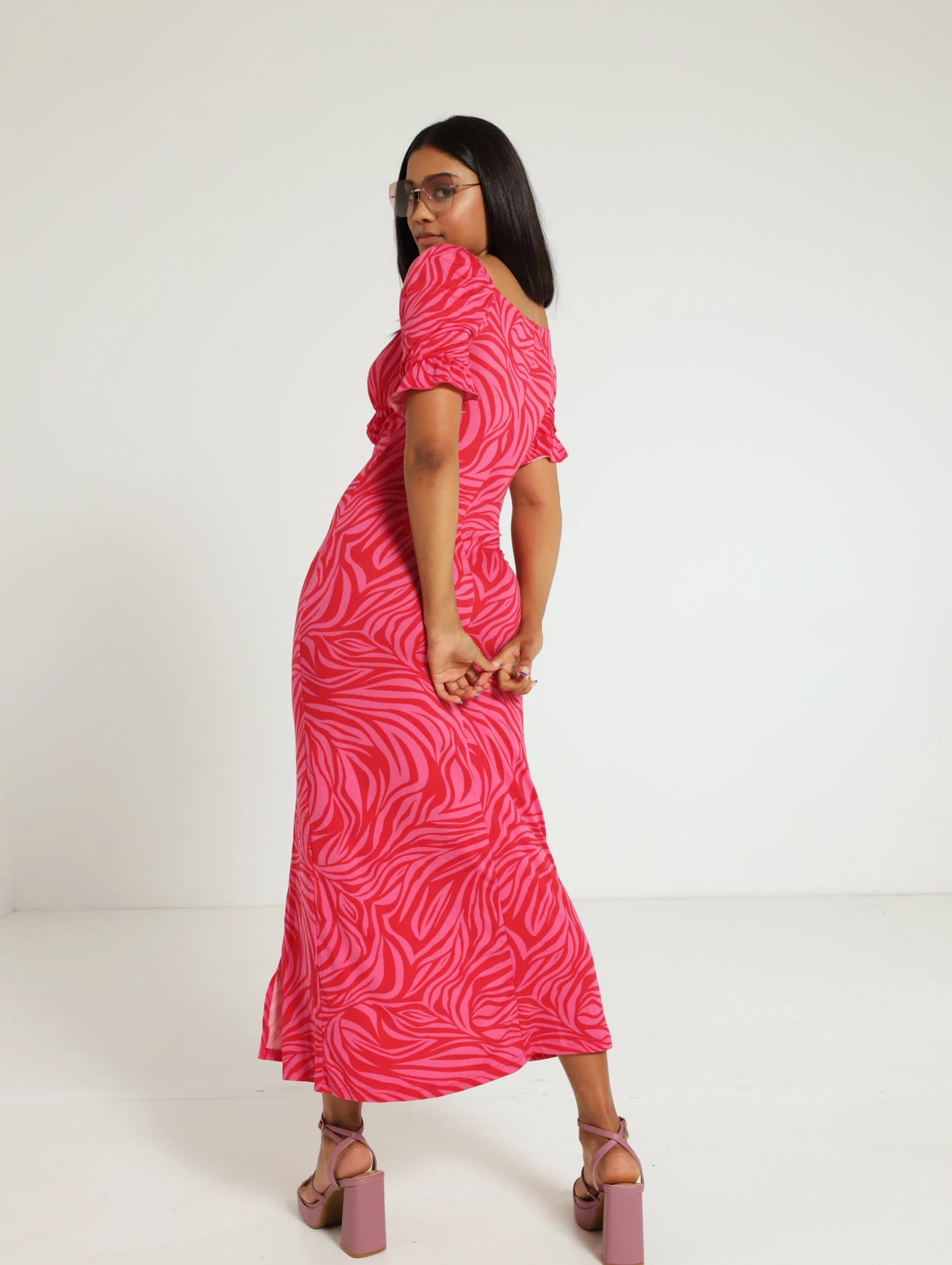 Puff Sleeve Zebra Knit Midi Dress - Image 4
