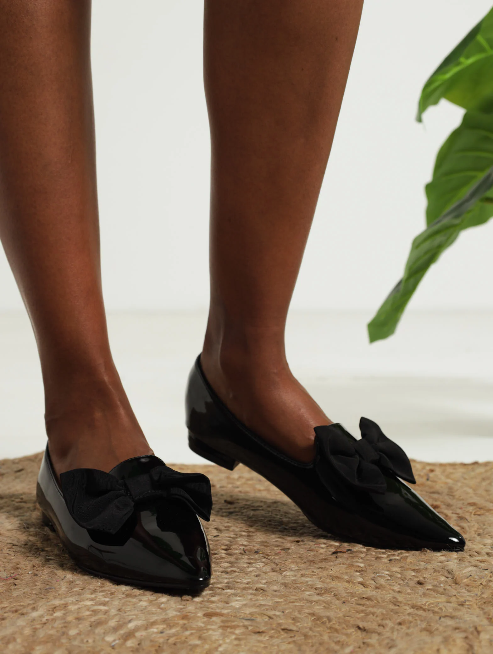 Pump Loafer Cut With Twill Bow - Image 2