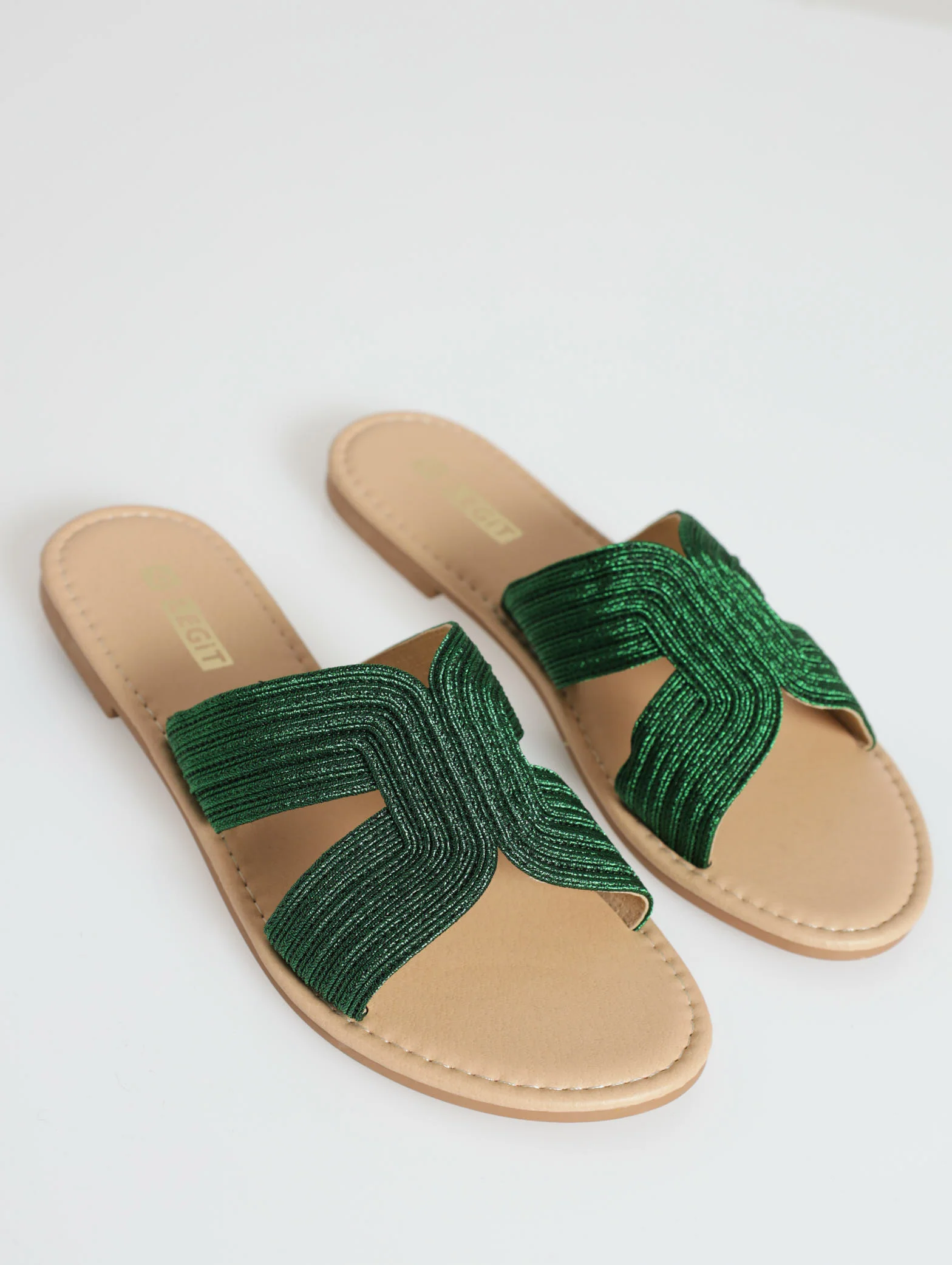 Pushin Sandal With Weave Upper - Bottle