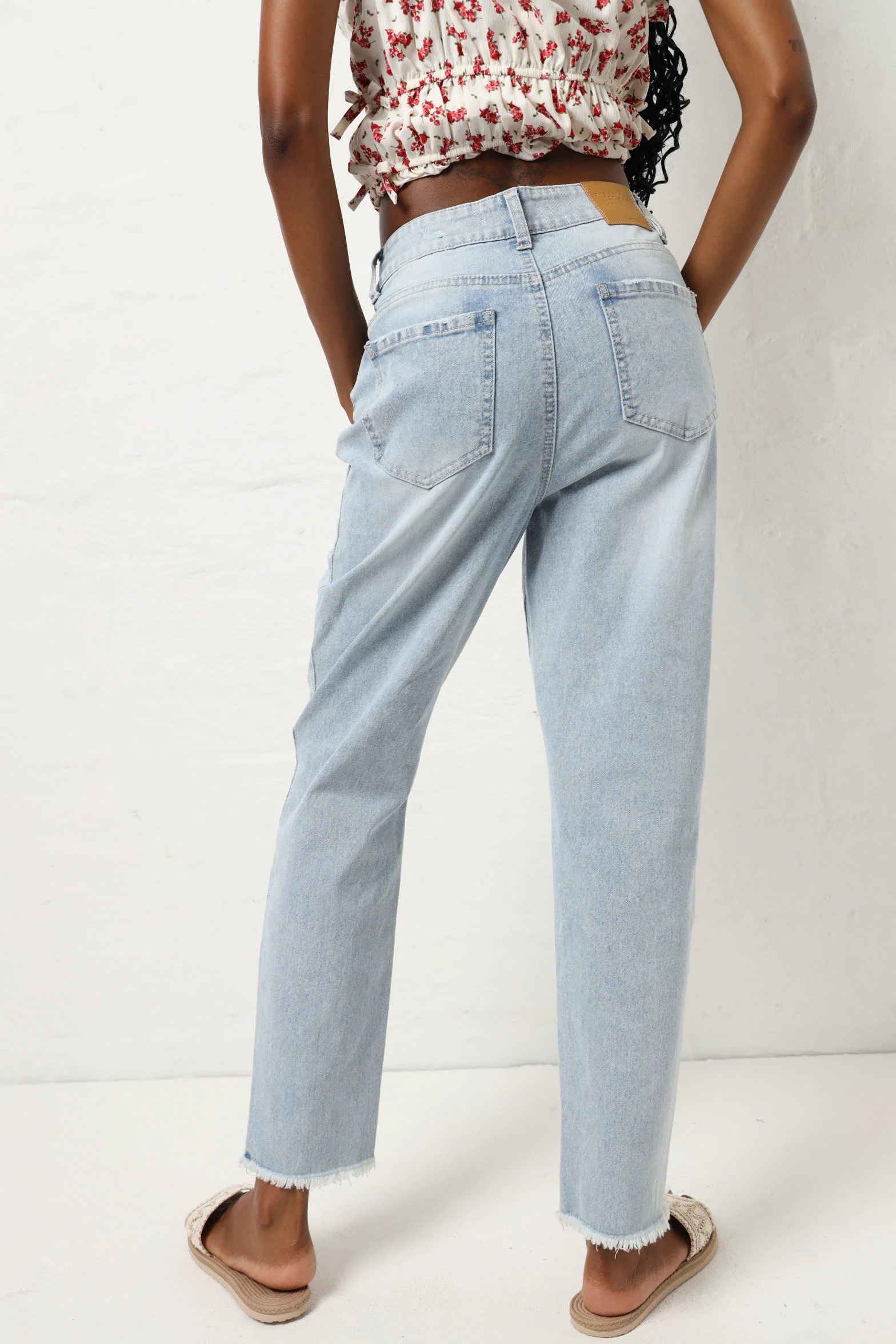 Raw Hem Slim Mom Jean - Stonewash - Image 5