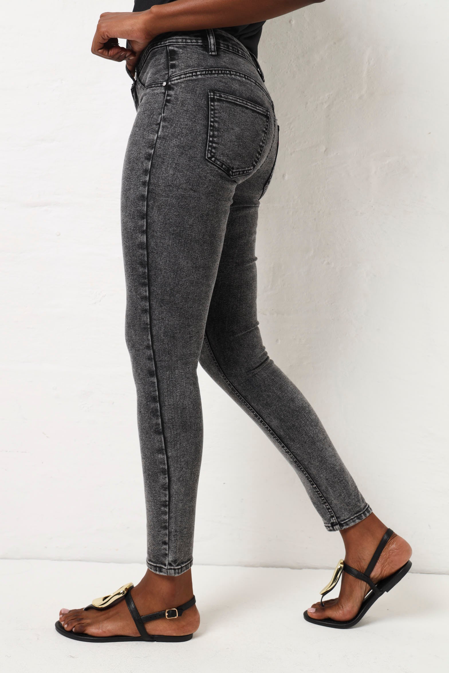 Regular Rise Push-Up Skinny Jean - Black Acid - Image 3