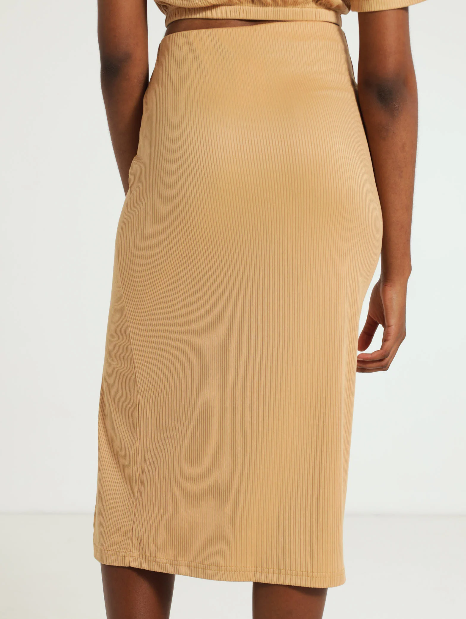 Rib Thigh Slit Midi Skirt - Image 4