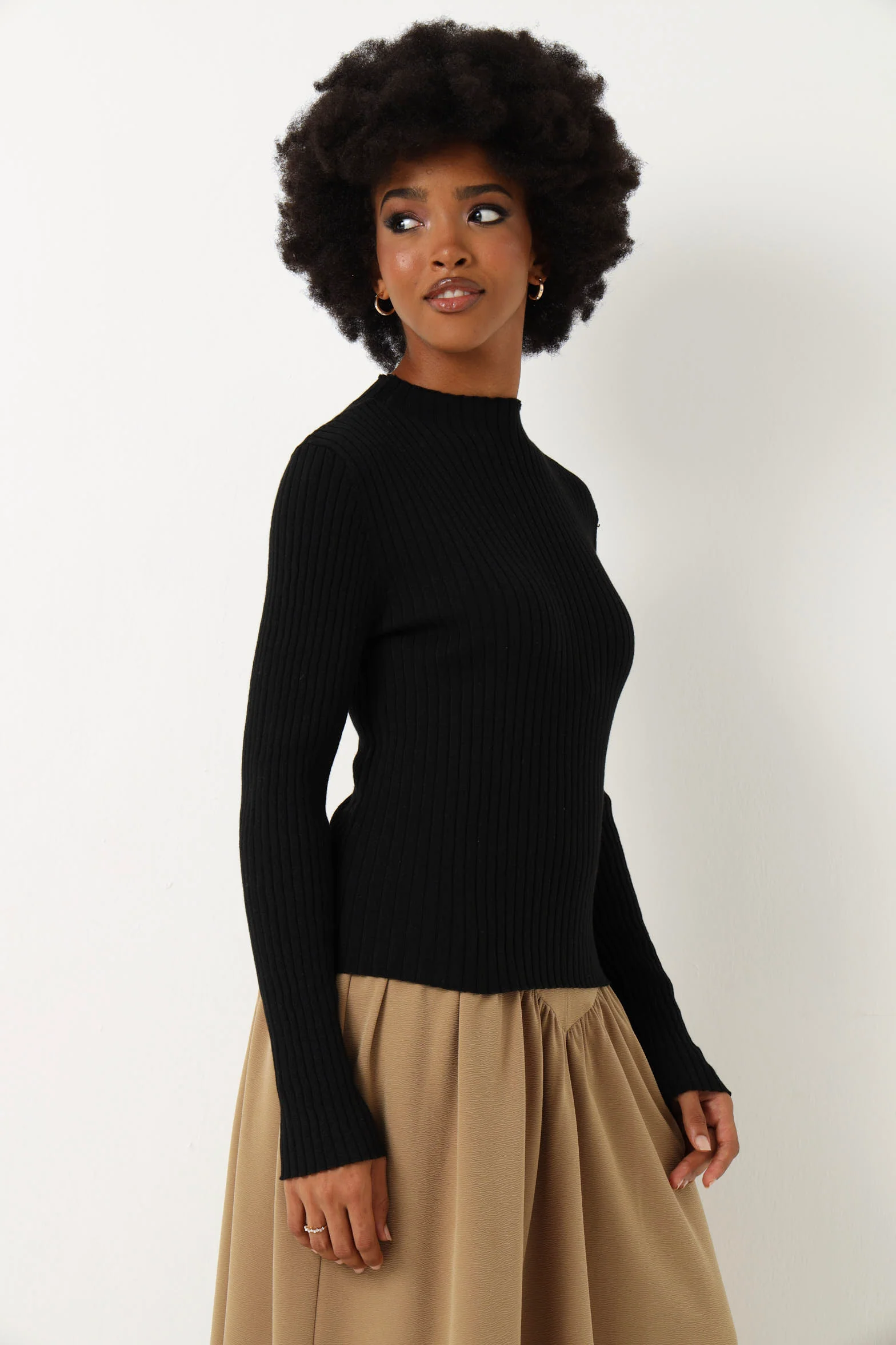 Ribbed Turtleneck Core - Black - Image 5