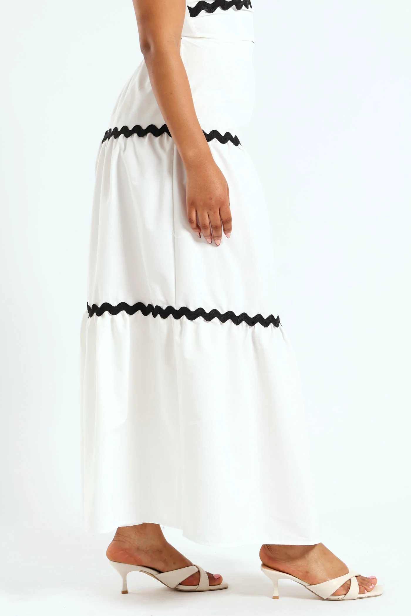 Ric Rac Tiered Poplin Midi Skirt - White/Black - Image 4