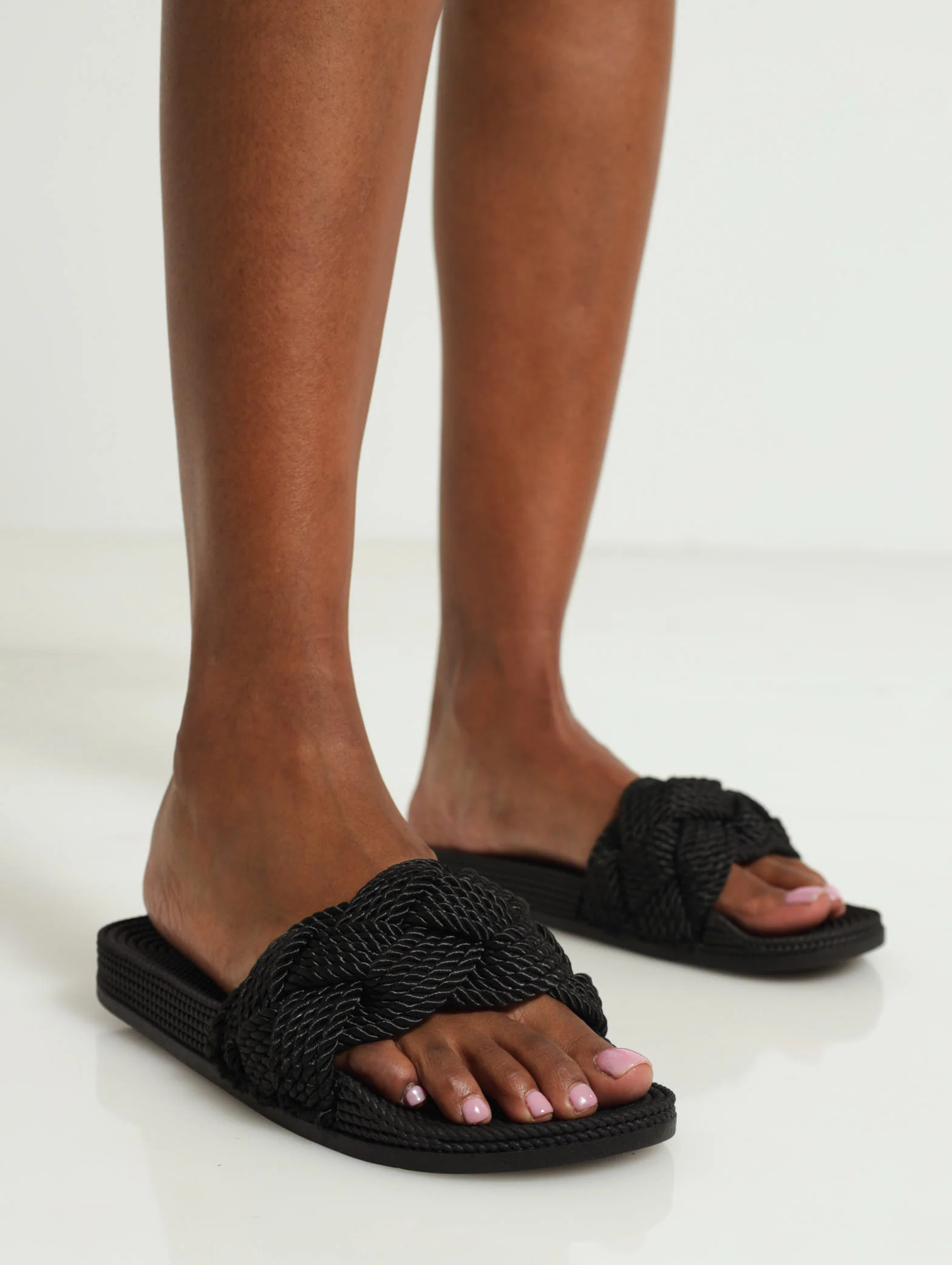 Rope Moulded Slide - Image 2